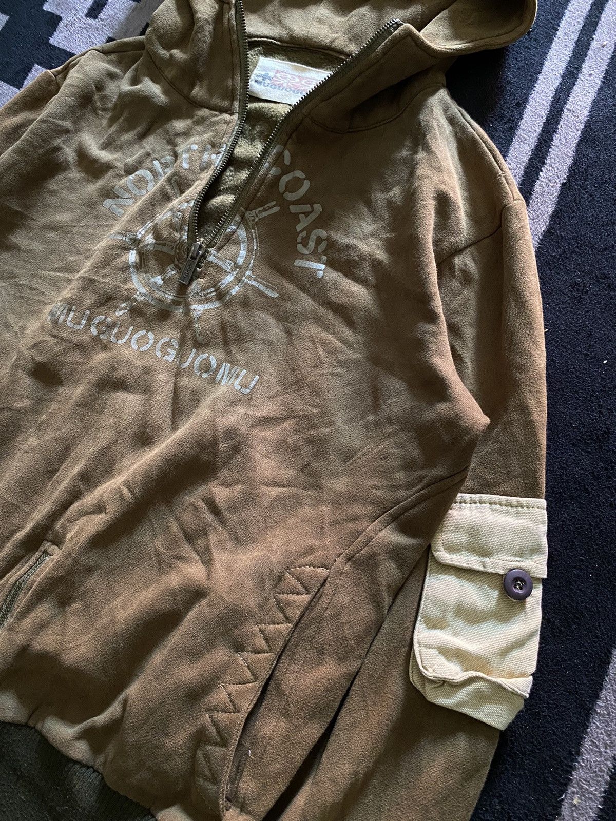 20471120 Japanese goa style muguoguomu pocket halfzip hoodie Size US M / EU 48-50 / 2 - 4 Thumbnail