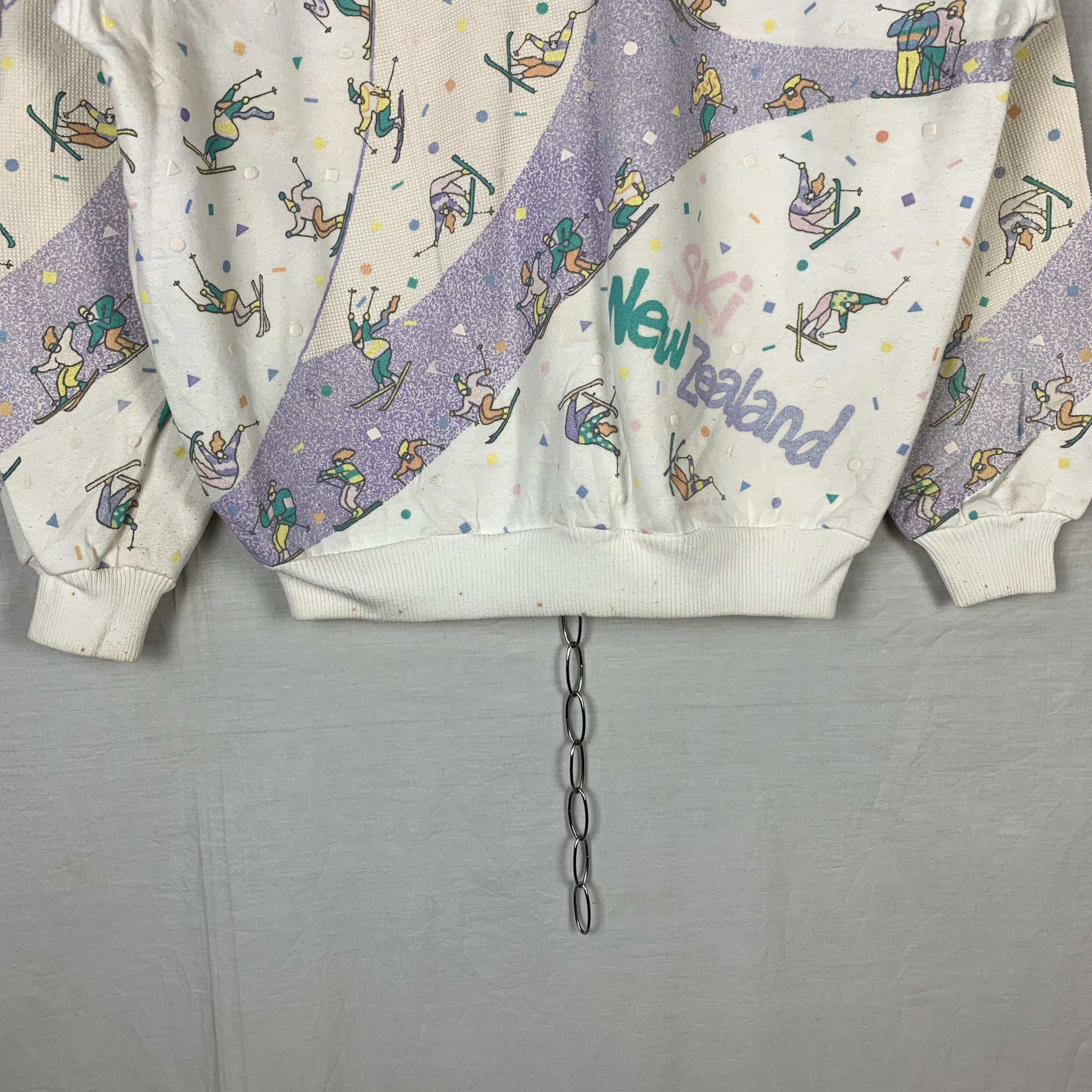 Vintage Vintage Ski New Zealand Sweatshirt Over Print Size US M / EU 48-50 / 2 - 8 Thumbnail