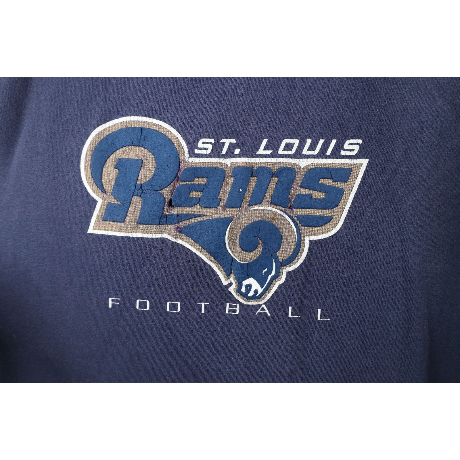 Vintage Vintage Reebok Distressed St Louis Rams Football T-Shirt Size US XL / EU 56 / 4 - 6 Thumbnail