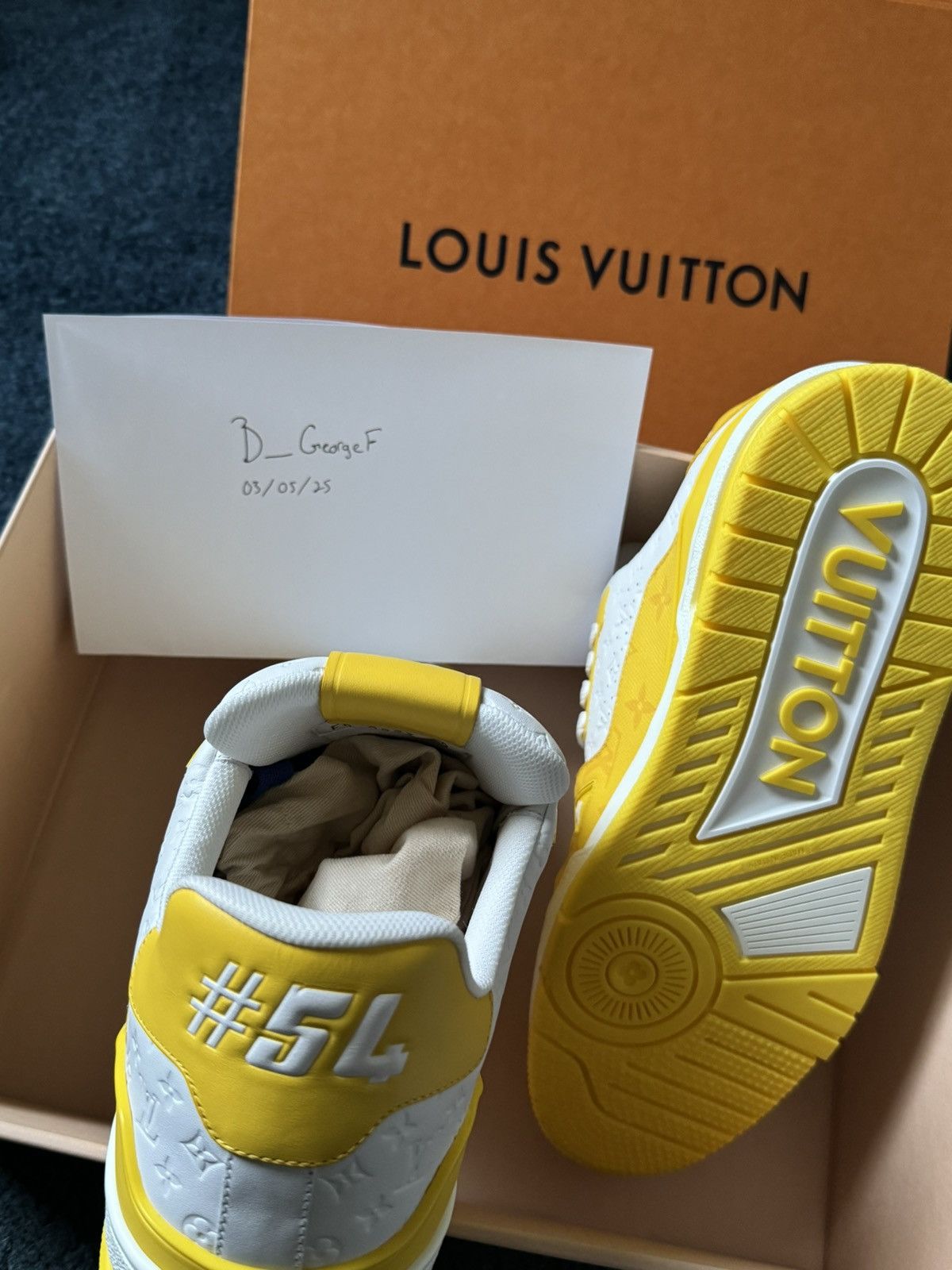 Louis Vuitton Louis Vuitton Trainer White Yellow Monogram Size US 10 / EU 43 - 19 Thumbnail