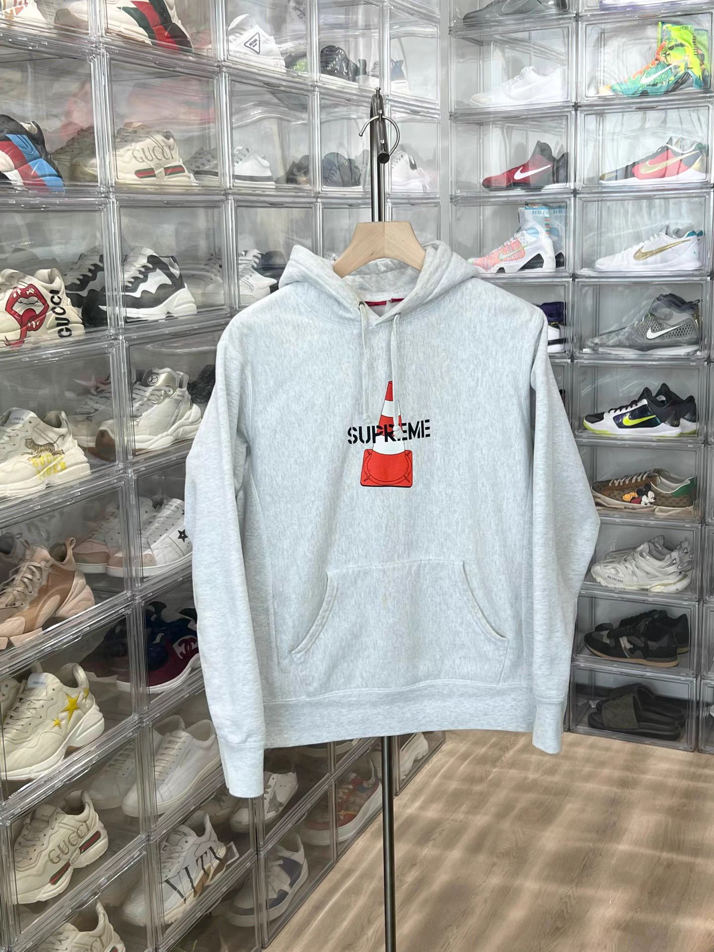 Supreme SUPREME FW19 Hooded Sweatshirt K15 Size US S / EU 44-46 / 1 - 1 Thumbnail