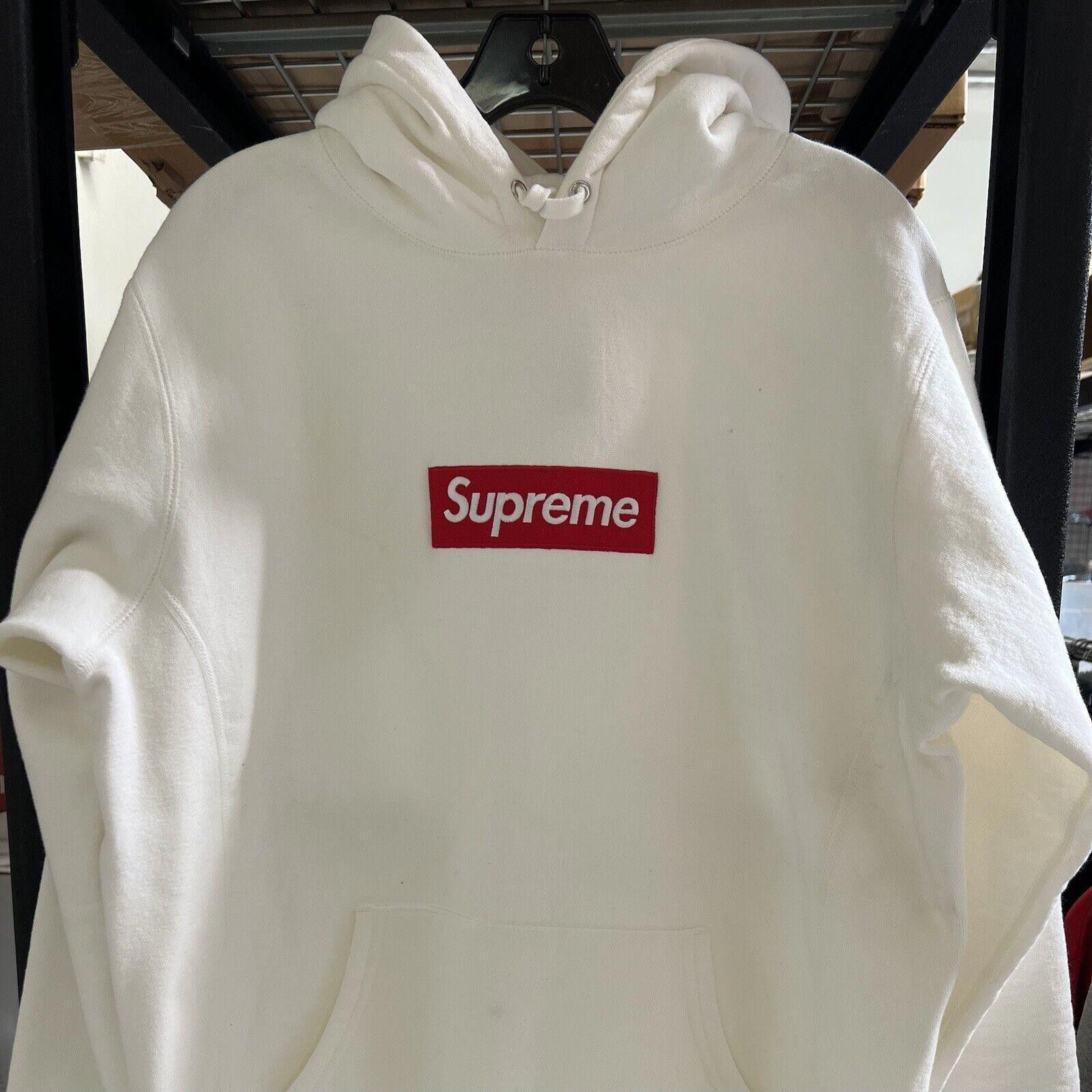Supreme FW16 SUPREME BOX LOGO HOODED SWEATSHIRT HOODIE 2016 Size US L / EU 52-54 / 3 - 3 Thumbnail