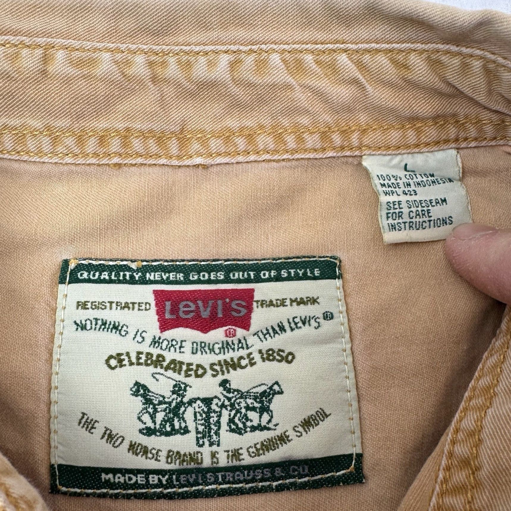 Levi's VINTAGE Levi's Button-Up Shirt Western Cowboy 90s Adult Large Beige Mens Shirt Regular 90s Cowboys Size US L / EU 52-54 / 3 - 6 Thumbnail