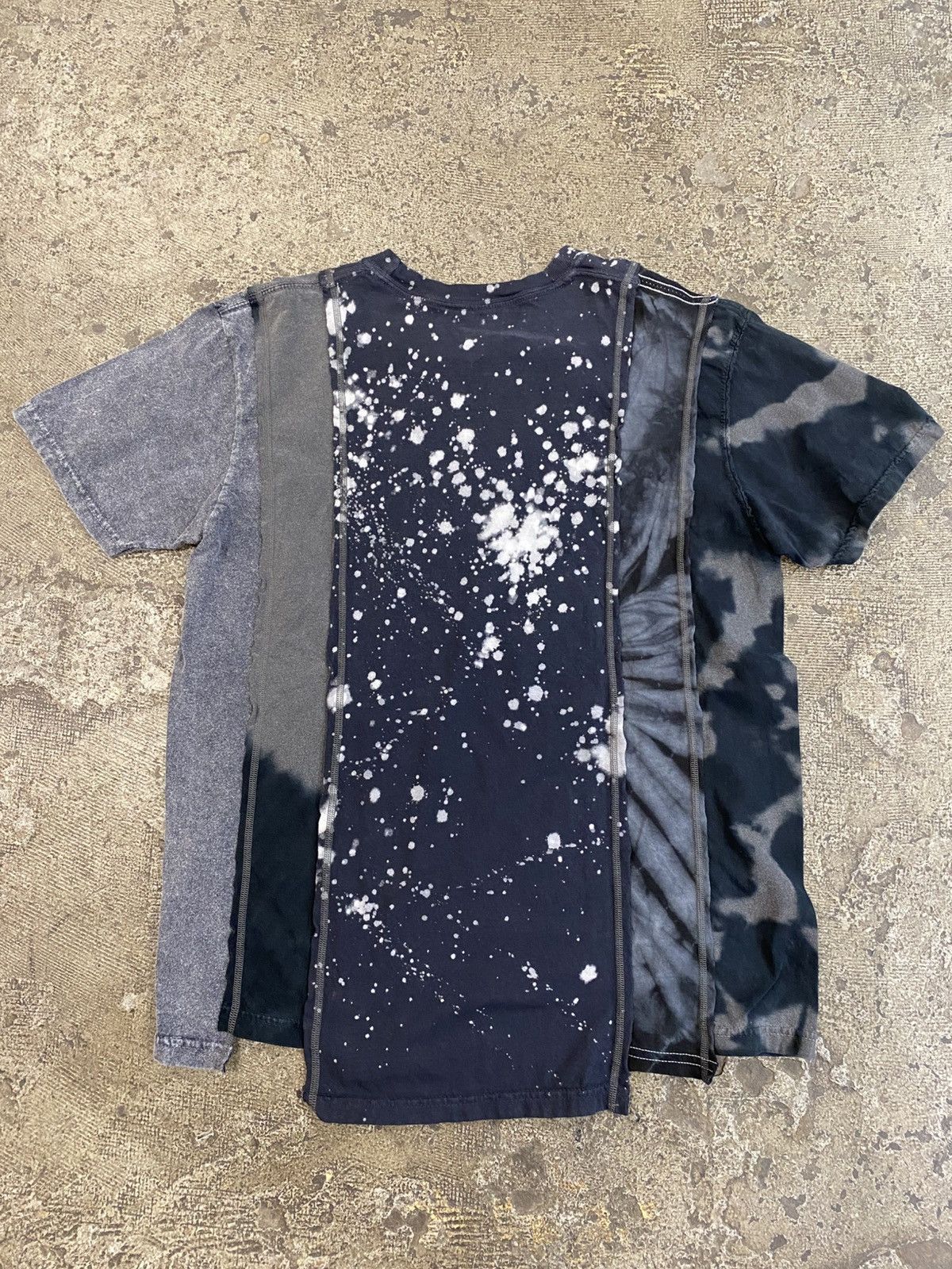 Needles Needles 5 Cuts Short Sleeve T Shirt tie dye bleach Size US XL / EU 56 / 4 - 1 Thumbnail