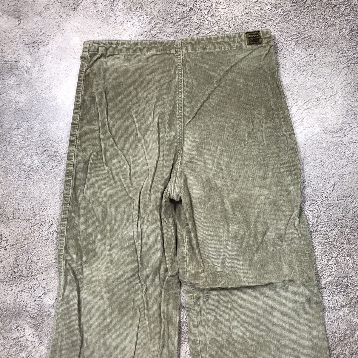 Vintage Vintage Y2K Wrangler Baggy Flared Pants Thrashed Grunge 31 Size 31" - 4 Thumbnail