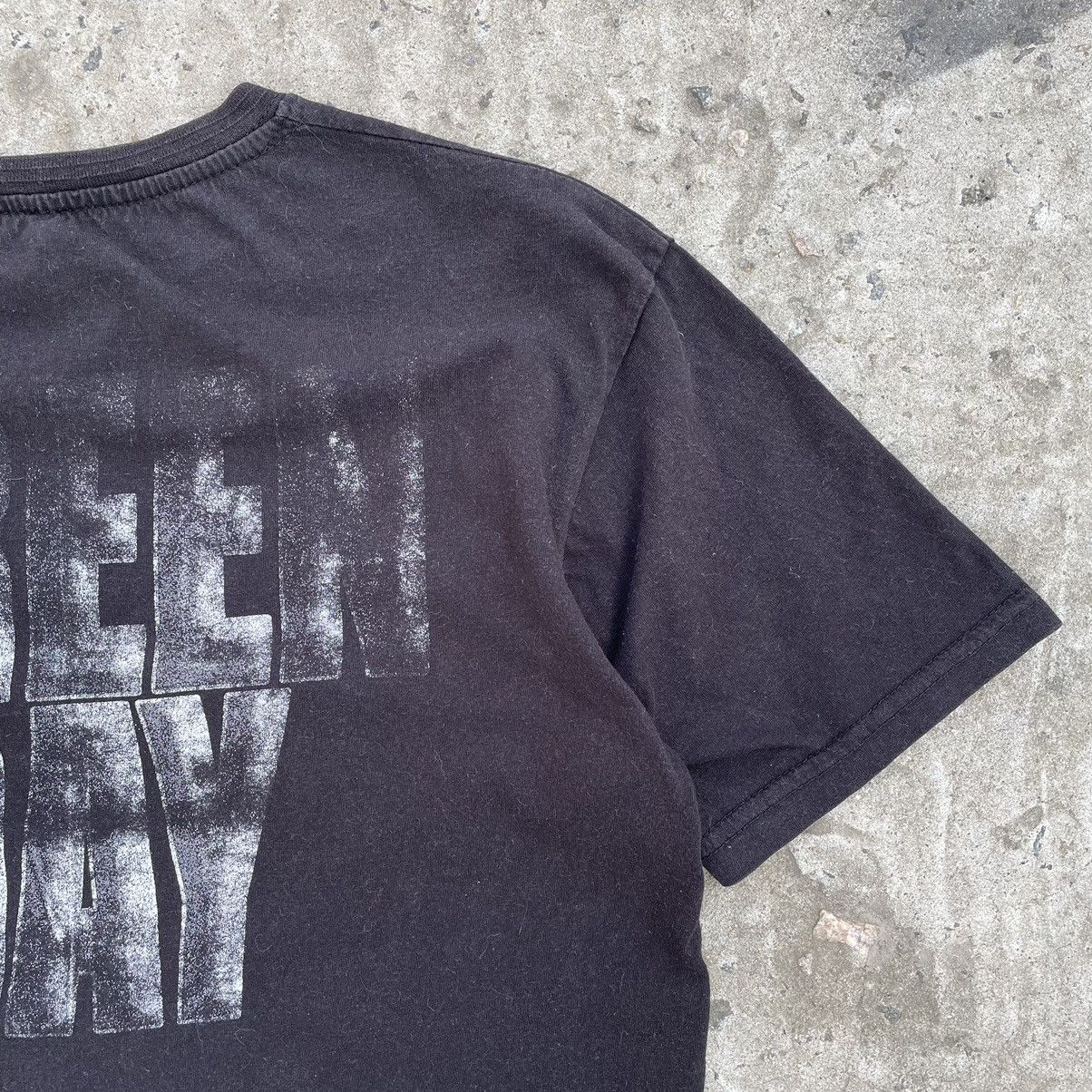 Vintage Vintage T-shirts Green Day American Idiot Rock Band Tee Size L / US 10 / IT 46 - 11 Thumbnail