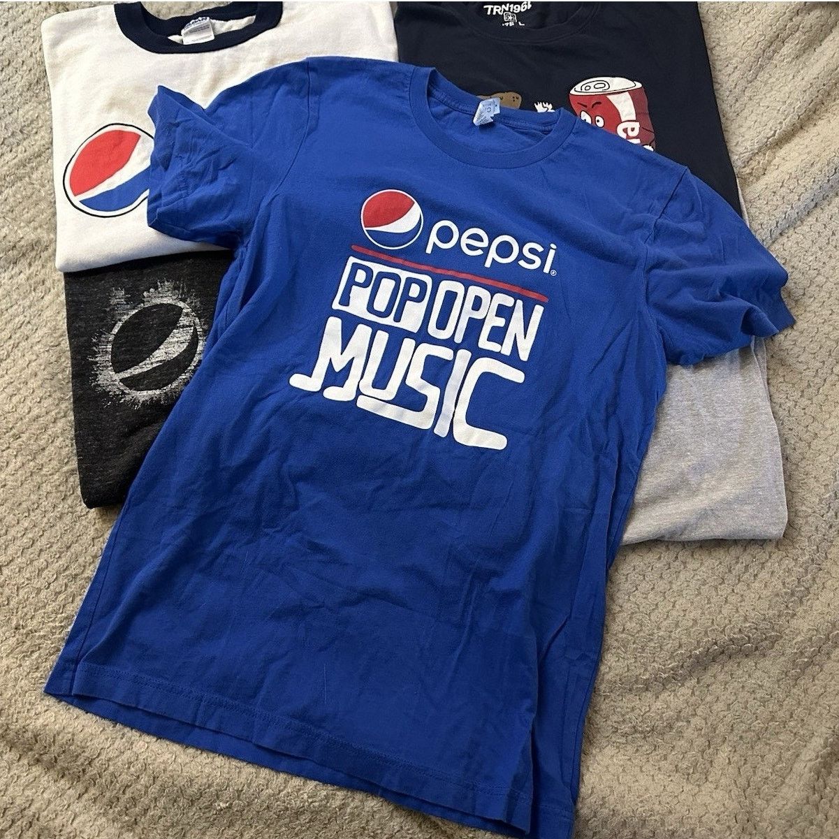 Pepsi Lot Of 7 Soft Drink & Beer Promo Shirts Assorted Sizes Size US L / EU 52-54 / 3 - 4 Thumbnail
