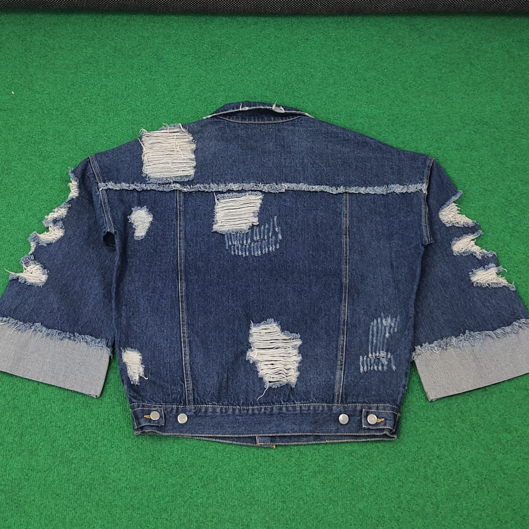 Japanese Brand Vintage ENVYM Ripped Denim Raw Hem Jacket C266N20 Size US L / EU 52-54 / 3 - 3 Thumbnail
