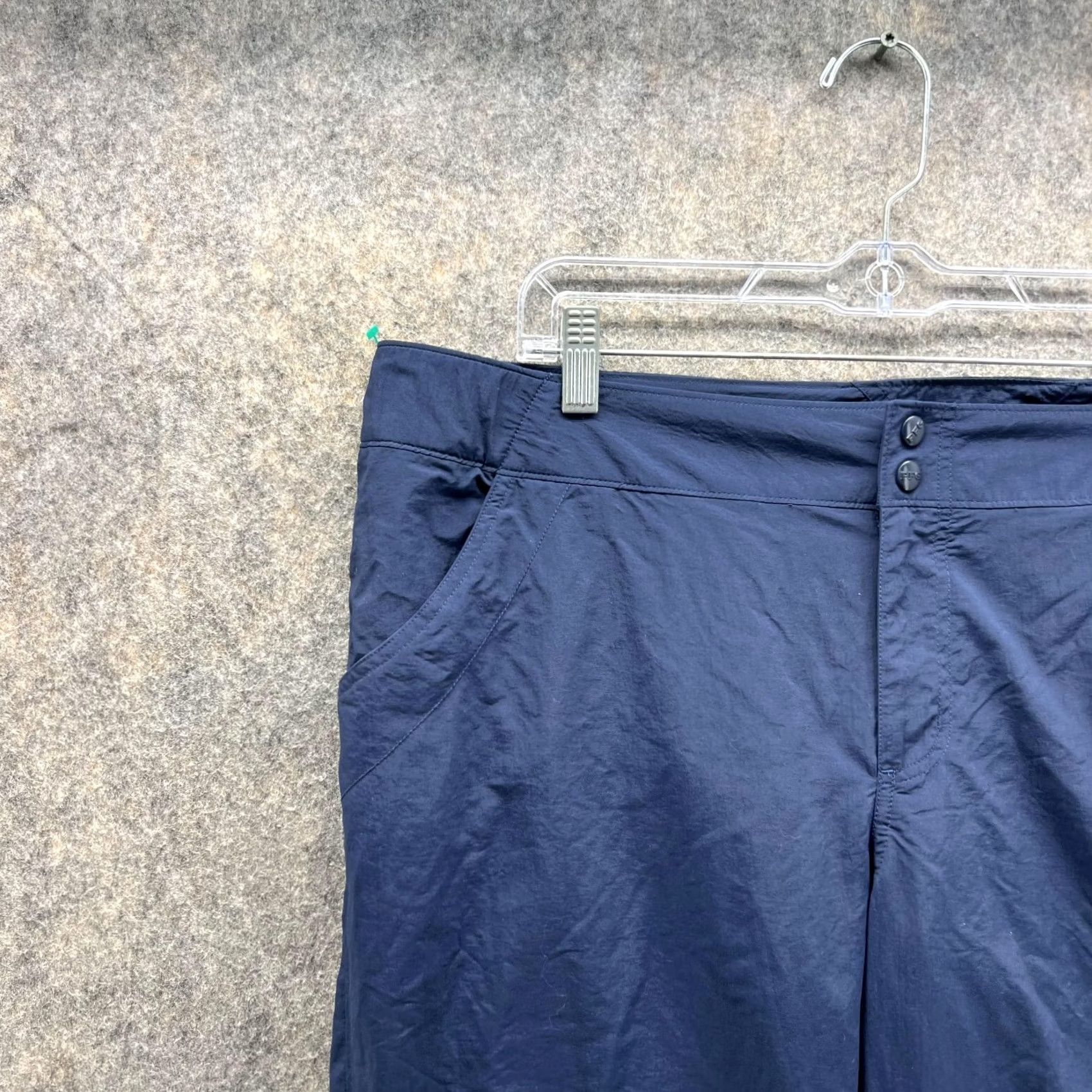 Vintage Columbia Pants Womens XL Women Capri Navy Chino Flat Front PFG Fishing Size 40" / US 18 - 3 Thumbnail