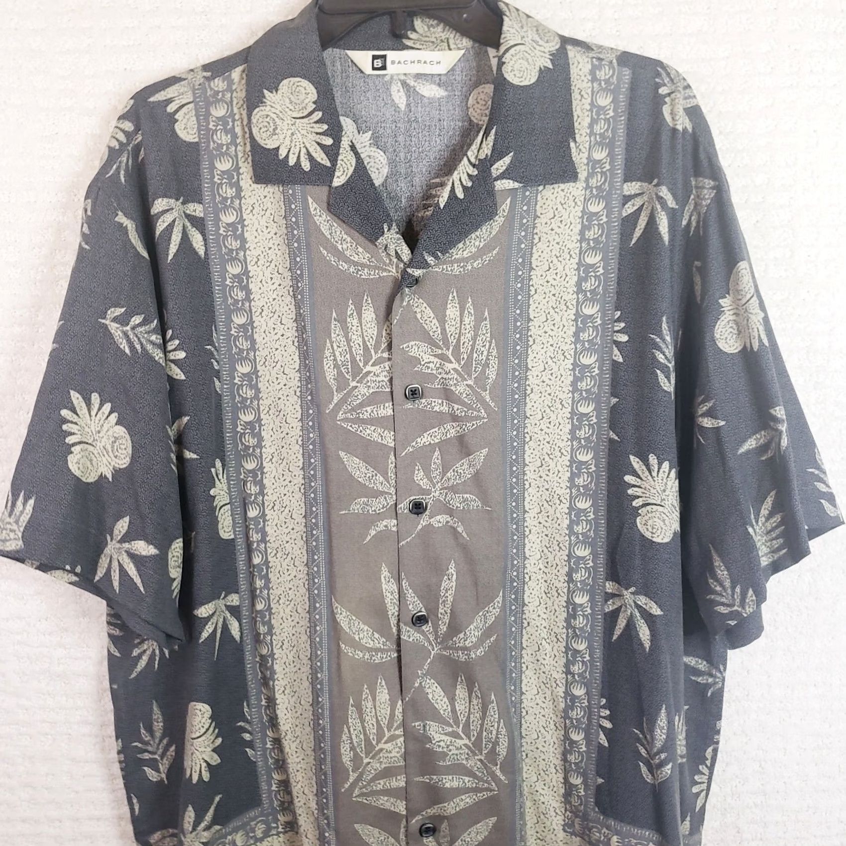 Vintage Bachrach Mens L Gray Green Hawaiian Camp Silk Shirt Vertical Striped Floral SS Shirt Size US L / EU 52-54 / 3 - 2 Thumbnail