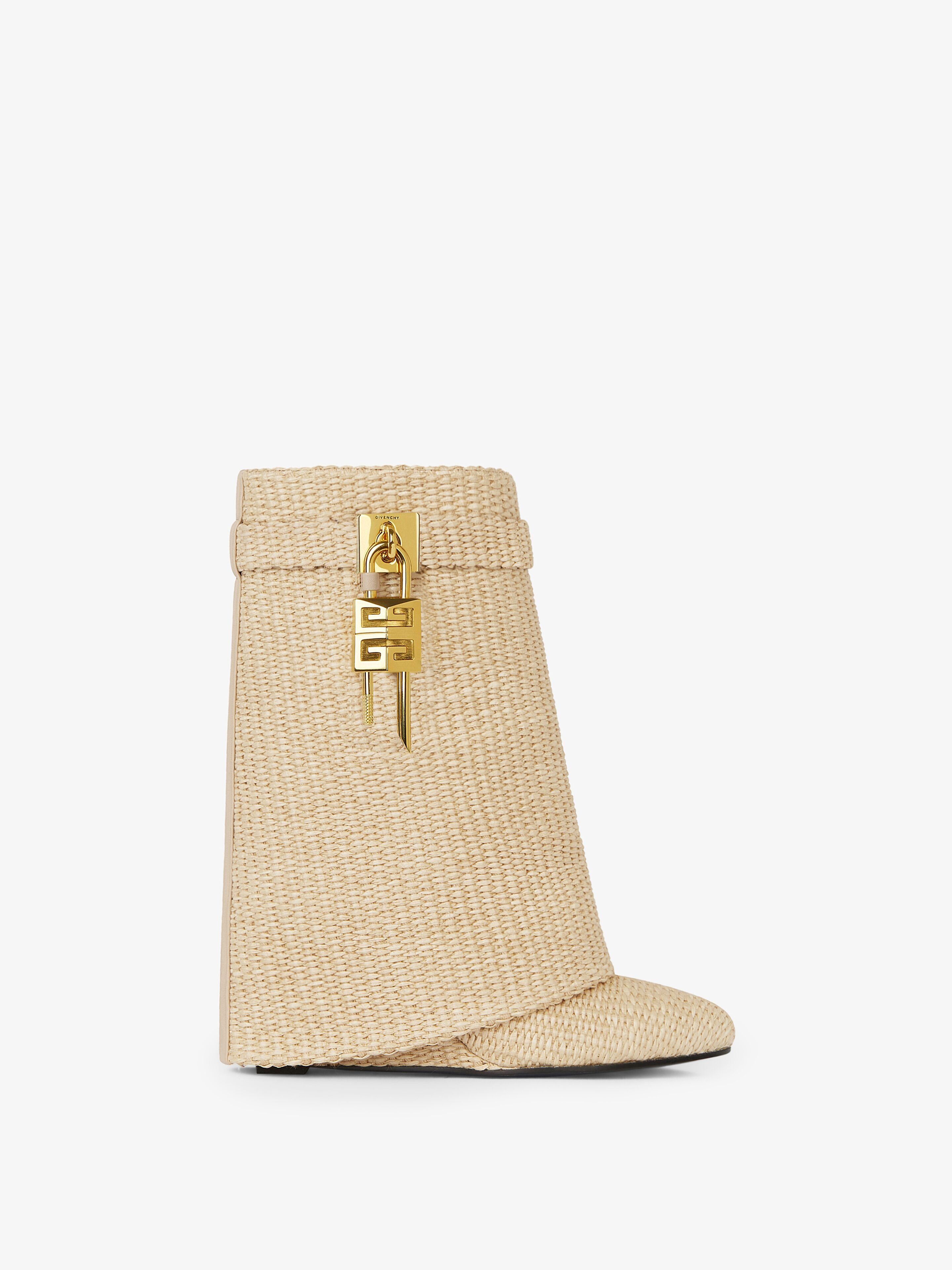 Givenchy o1srvl11e0525 Shark Lock Ankle Boots 90mm in Beige Size US 10 / IT 40 - 1 Thumbnail