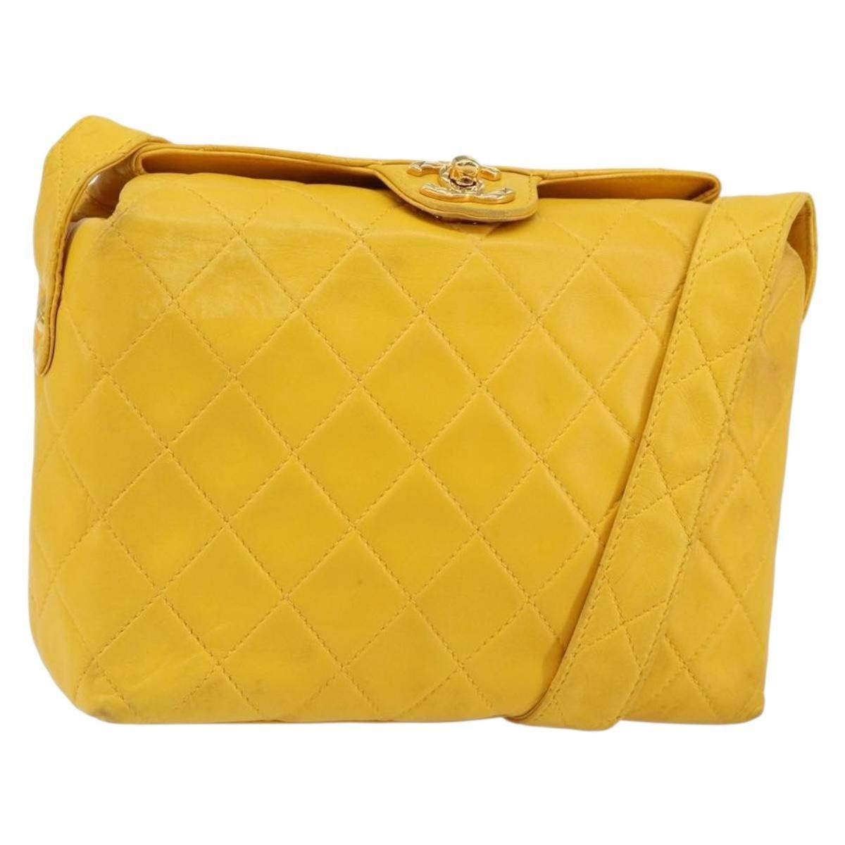 Chanel Chanel Vintage CC Fold Over Shoulder Bag Quilted Lambskin Size ONE SIZE - 1 Thumbnail