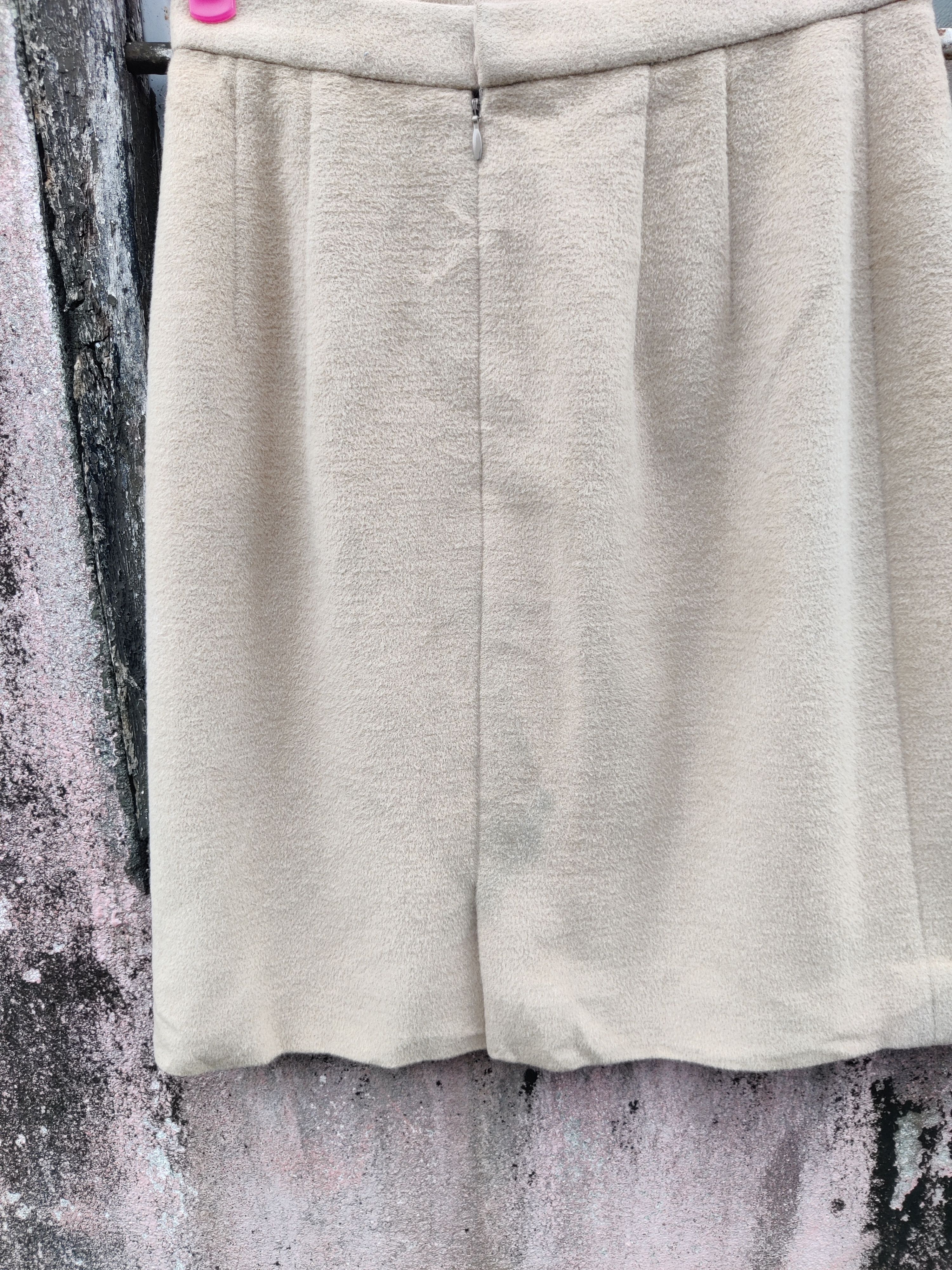 Balenciaga Vintage Archive Balenciaga Luxury Wool Skirt Size 24" / US 00 / IT 34 - 4 Thumbnail