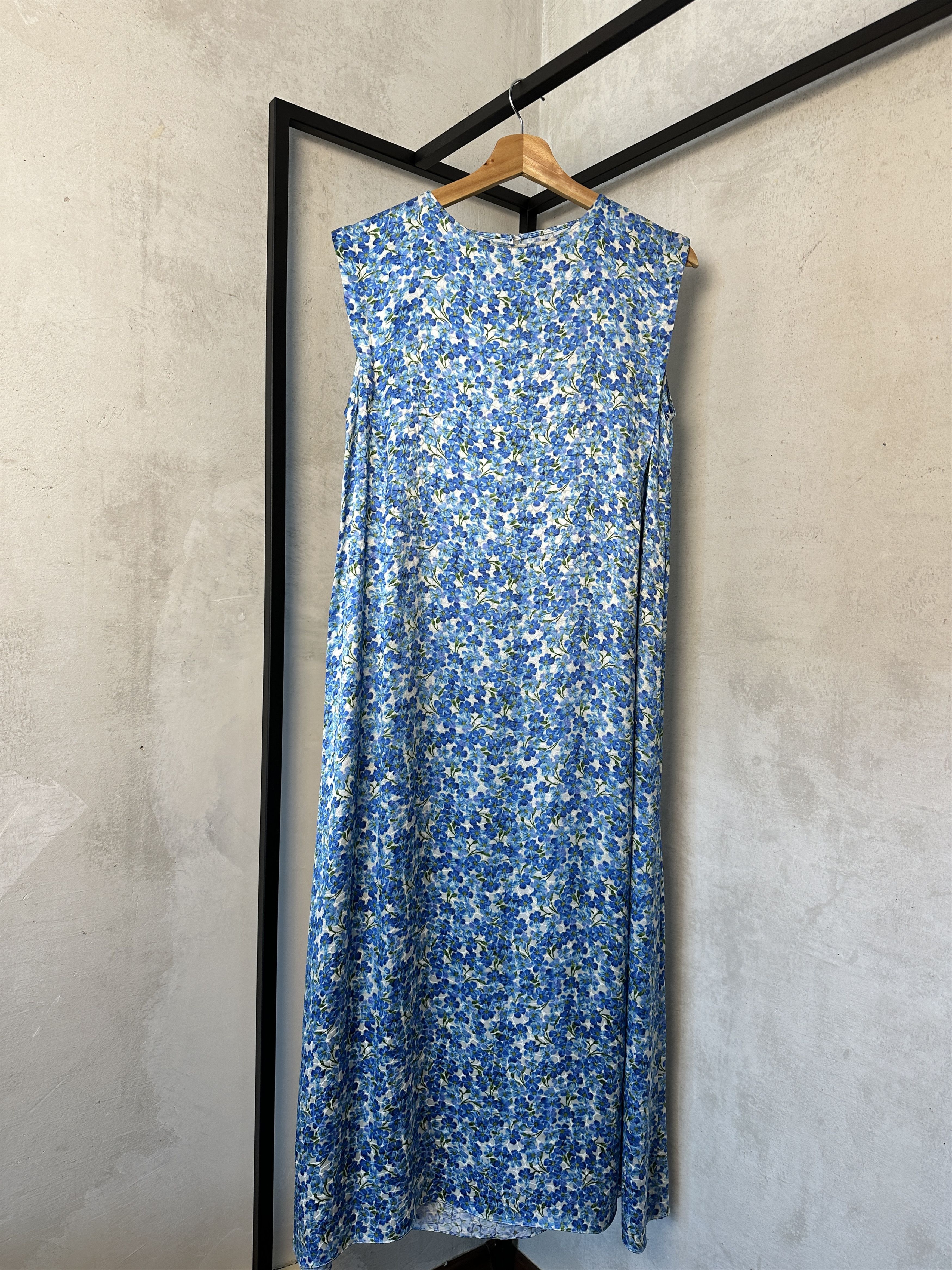 Vetements Vetements SS20 Floral Maxi Dress Size XS / US 0-2 / IT 36-38 - 1 Thumbnail