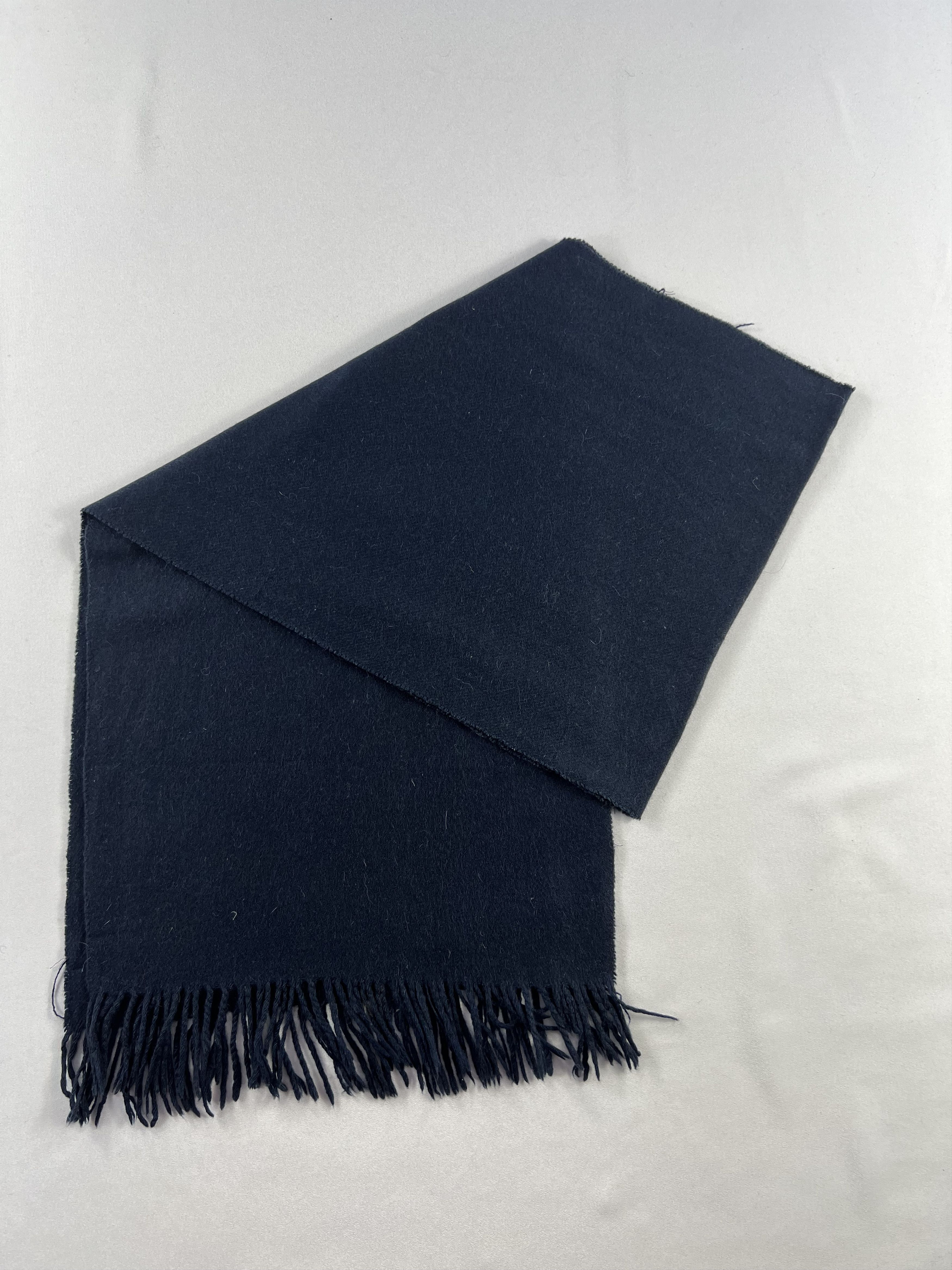 Alfred Dunhill Alfred Dunhill Scarf / Muffler / Neckwear P981 Size ONE SIZE - 5 Thumbnail