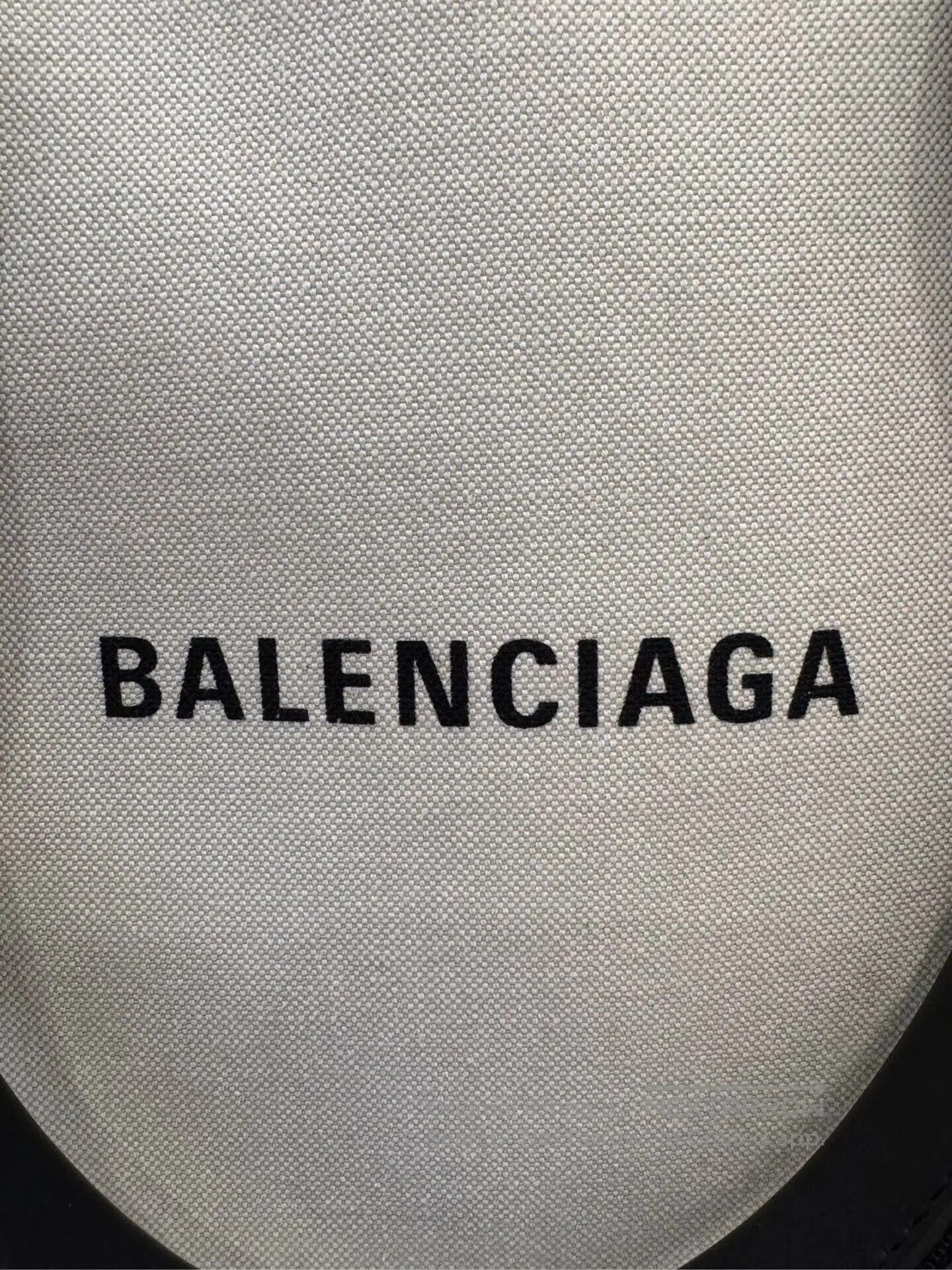 Balenciaga Balenciaga Navy Beige Canvas Leather Tote. Size ONE SIZE - 5 Thumbnail