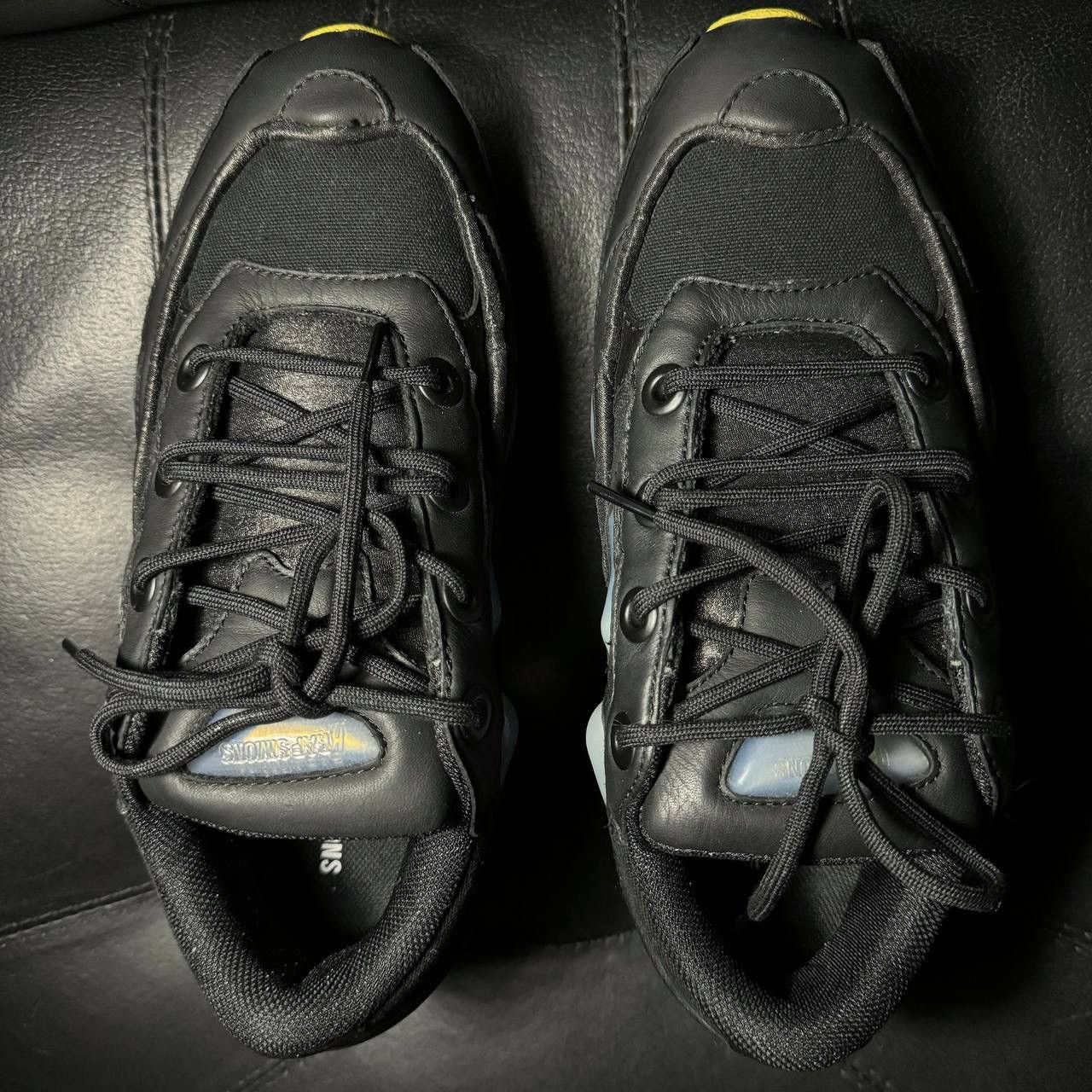 Adidas × Raf Simons Adidas Raf Simons Ozweego Corn Black Size US 7 / EU 40 - 7 Thumbnail