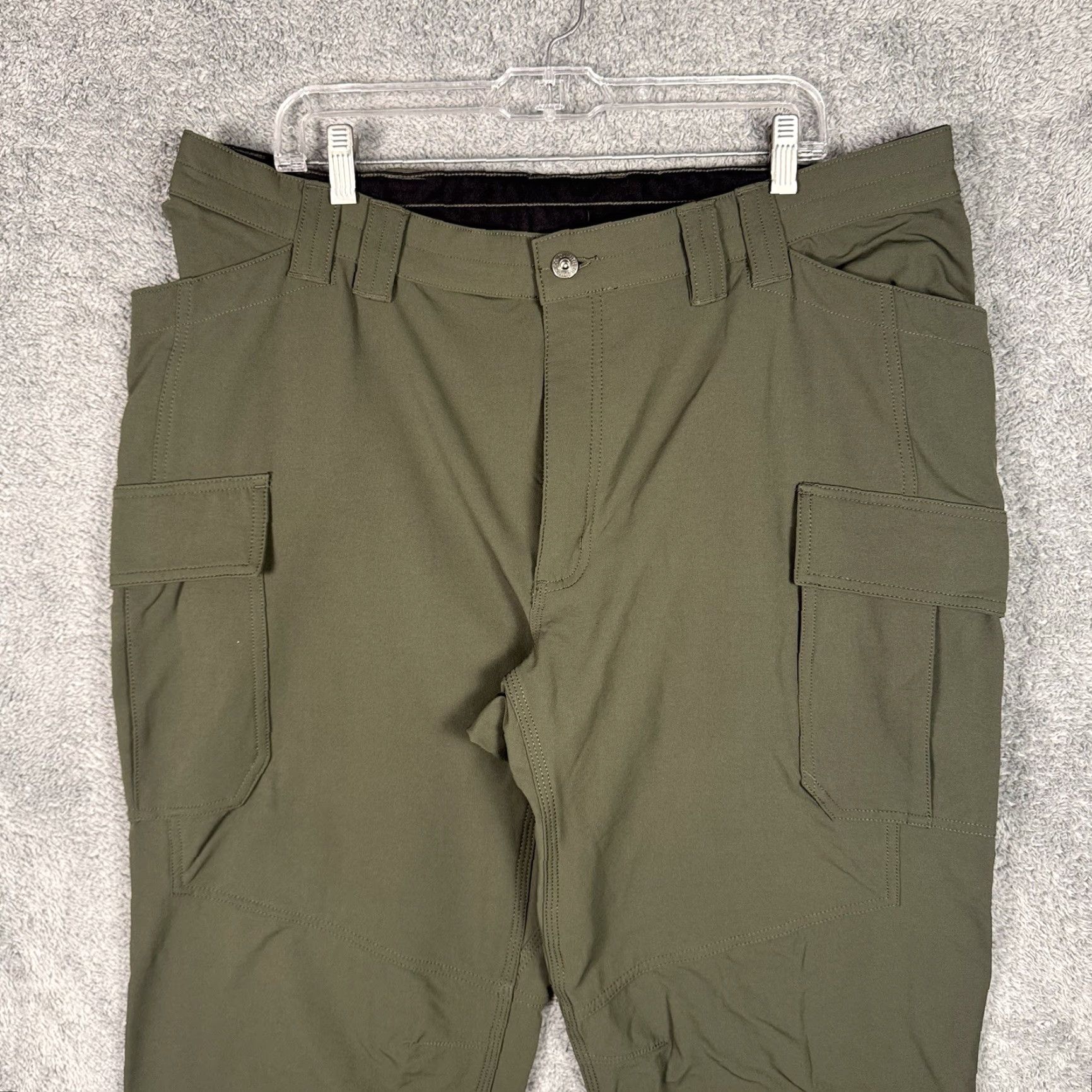 Duluth Trading Company Duluth Trading Co. Cargo Pants Mens 40x30 Green Water Repellent Utility Pants Size US 40 / EU 56 - 3 Thumbnail