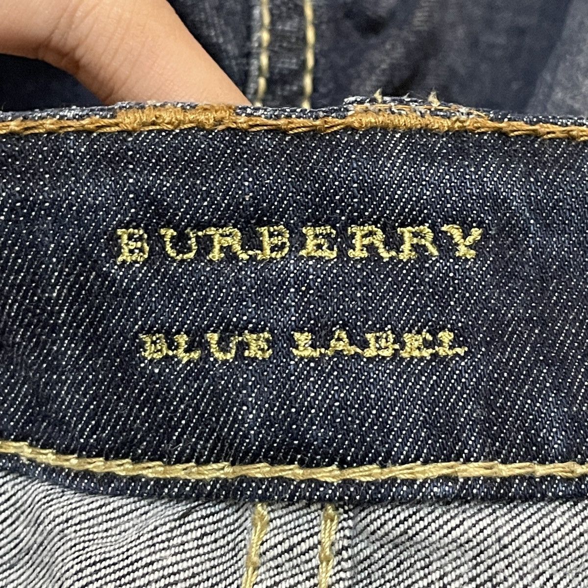 Burberry Rare Design Vintage Brand Burberry Flared Jeans 2000s Size US 26 / EU 42 - 9 Thumbnail