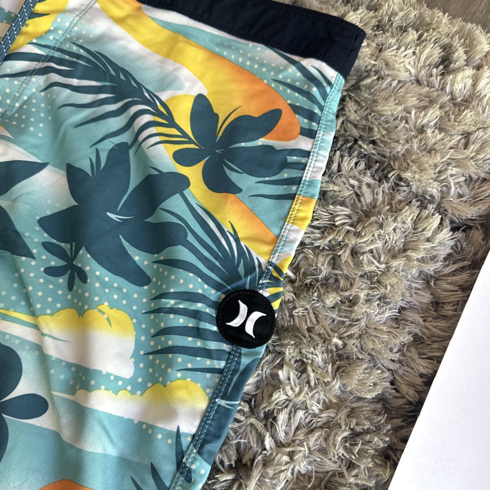 Hurley Hurley Bottom Swim Trunks Trunks Beach Men 33 Multicolor Swimwear Adjustable Waist Summer Size 33 Mens Size US 33 - 2 Thumbnail