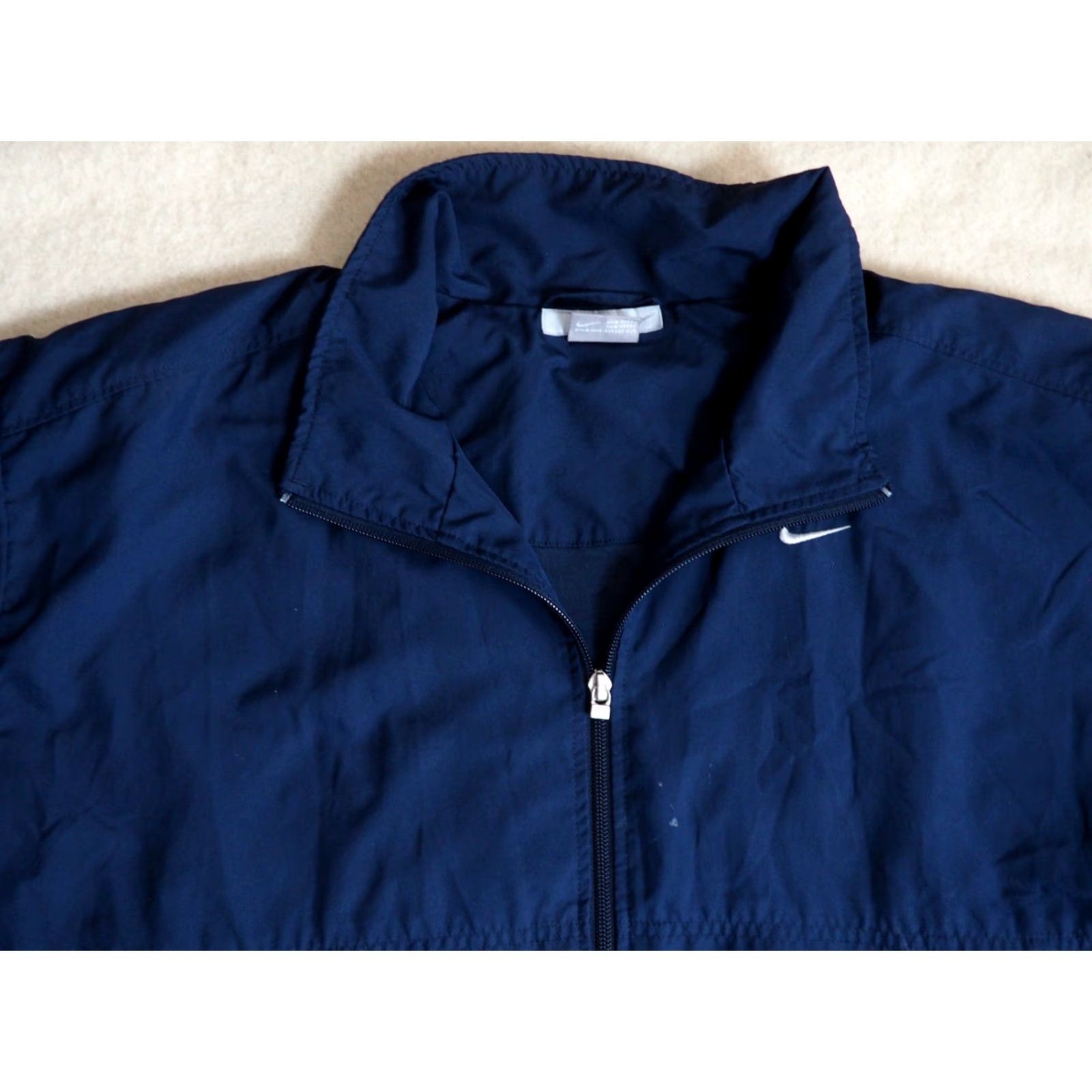 Nike VTG Nike Windbreaker Jacket XL Blue Navy White Mini Swoosh Logo Zip Windbreaker Mens XL Size US XL / EU 56 / 4 - 3 Thumbnail