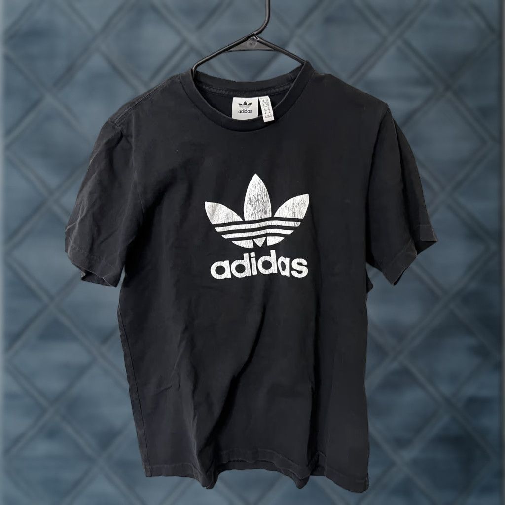 Adidas Adidas T Shirt Black size medium Black Distressed Men Size M / US 6-8 / IT 42-44 - 1 Thumbnail