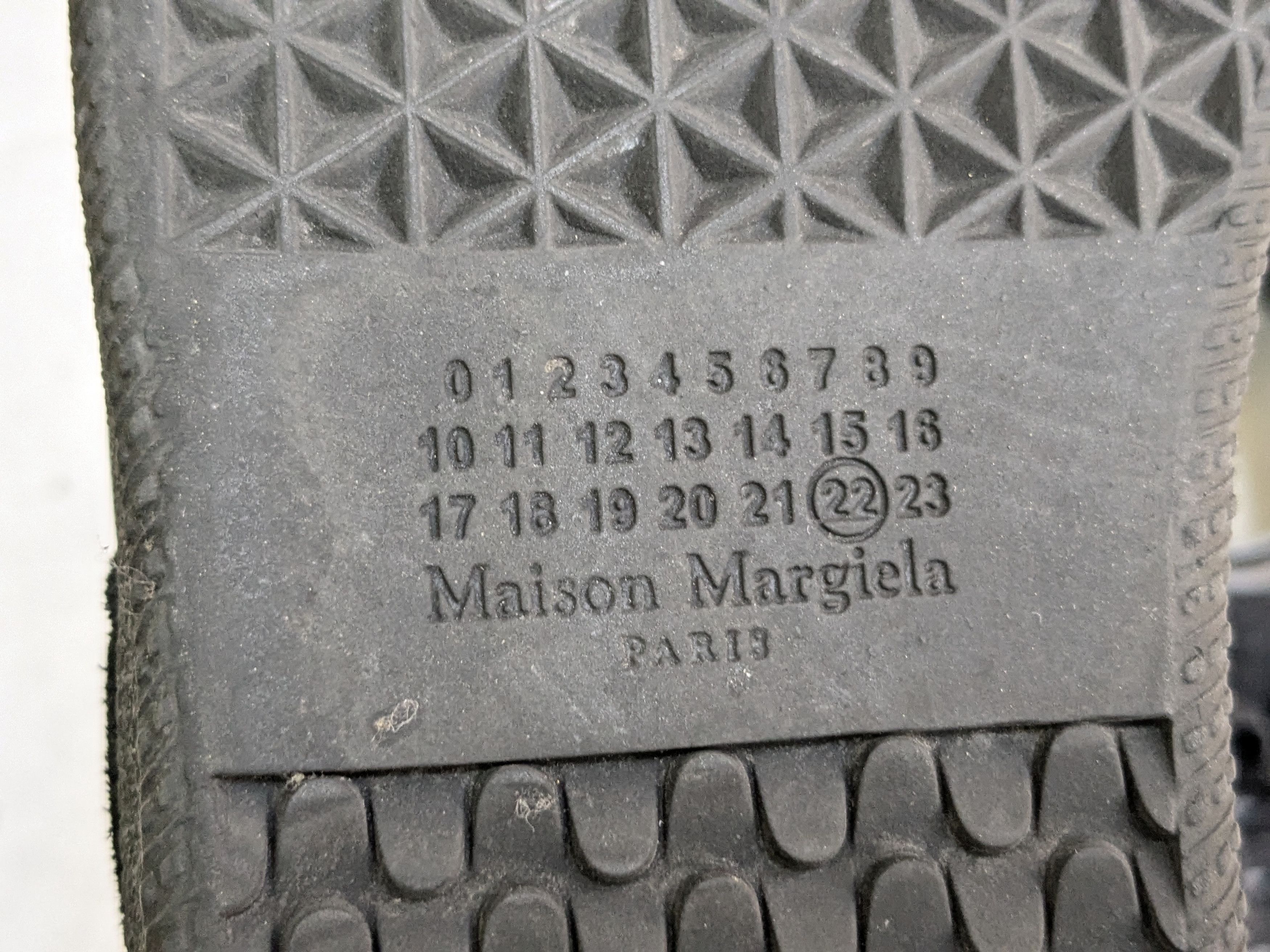 Maison Margiela Maison Margiela GAT Replica Black 12 45 Low Tops Size US 12 / EU 45 - 18 Thumbnail