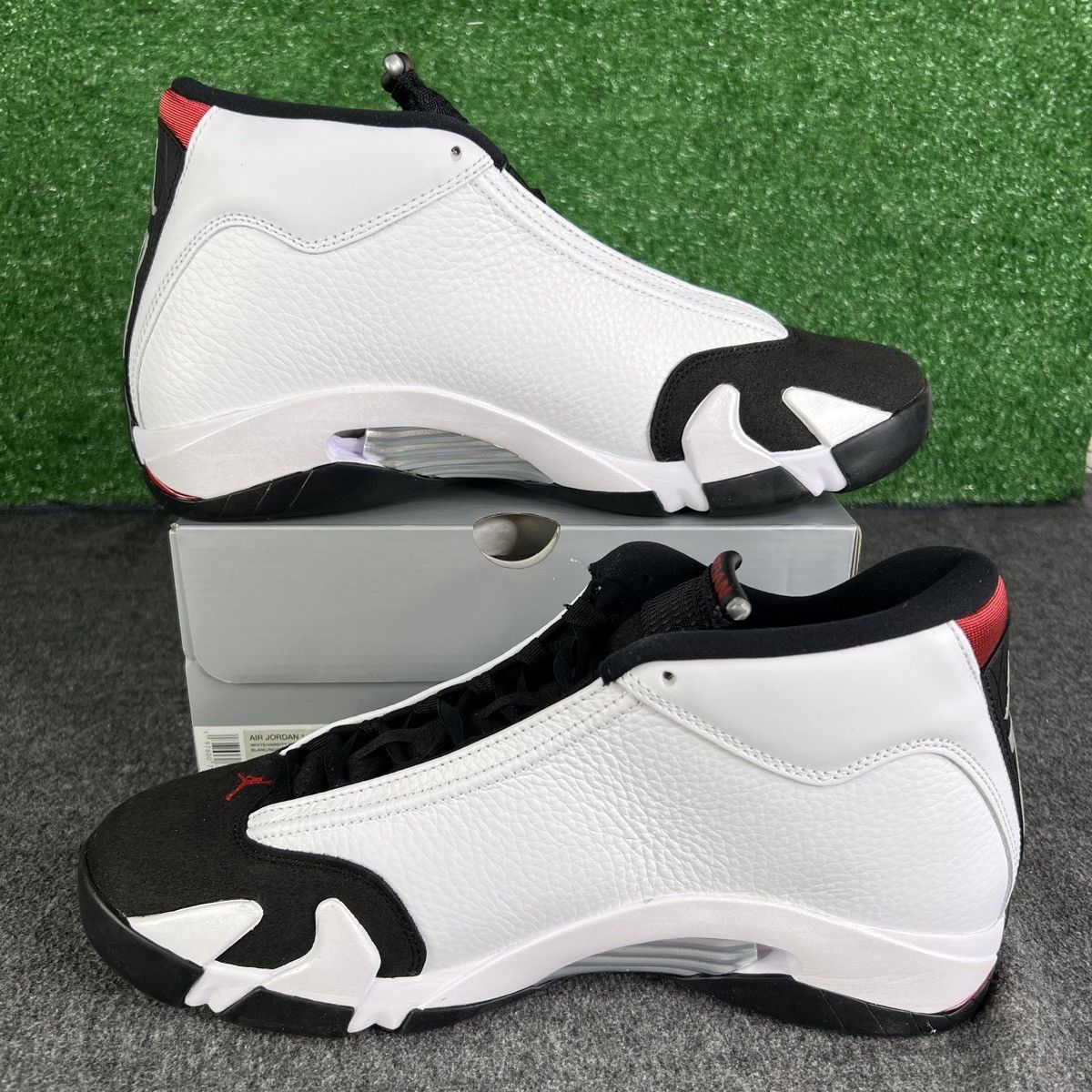 Jordan Brand × Nike Air Jordan 14 Retro “Black Toe” 2024 Size- 11.5 (DEADSTOCK) Size US 11.5 / EU 44-45 - 2 Thumbnail