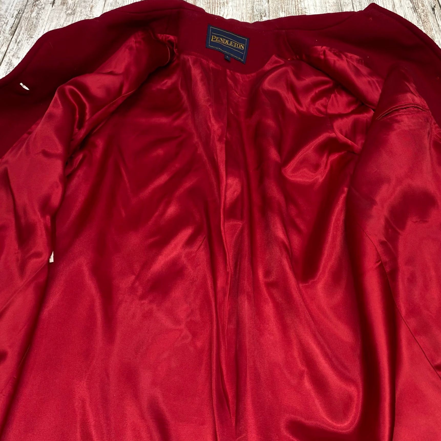 Pendleton VINTAGE Pendleton Coat Womens XL Red 100% Wool Button Front Lined Made in USA Size XL / US 12-14 / IT 48-50 - 7 Thumbnail