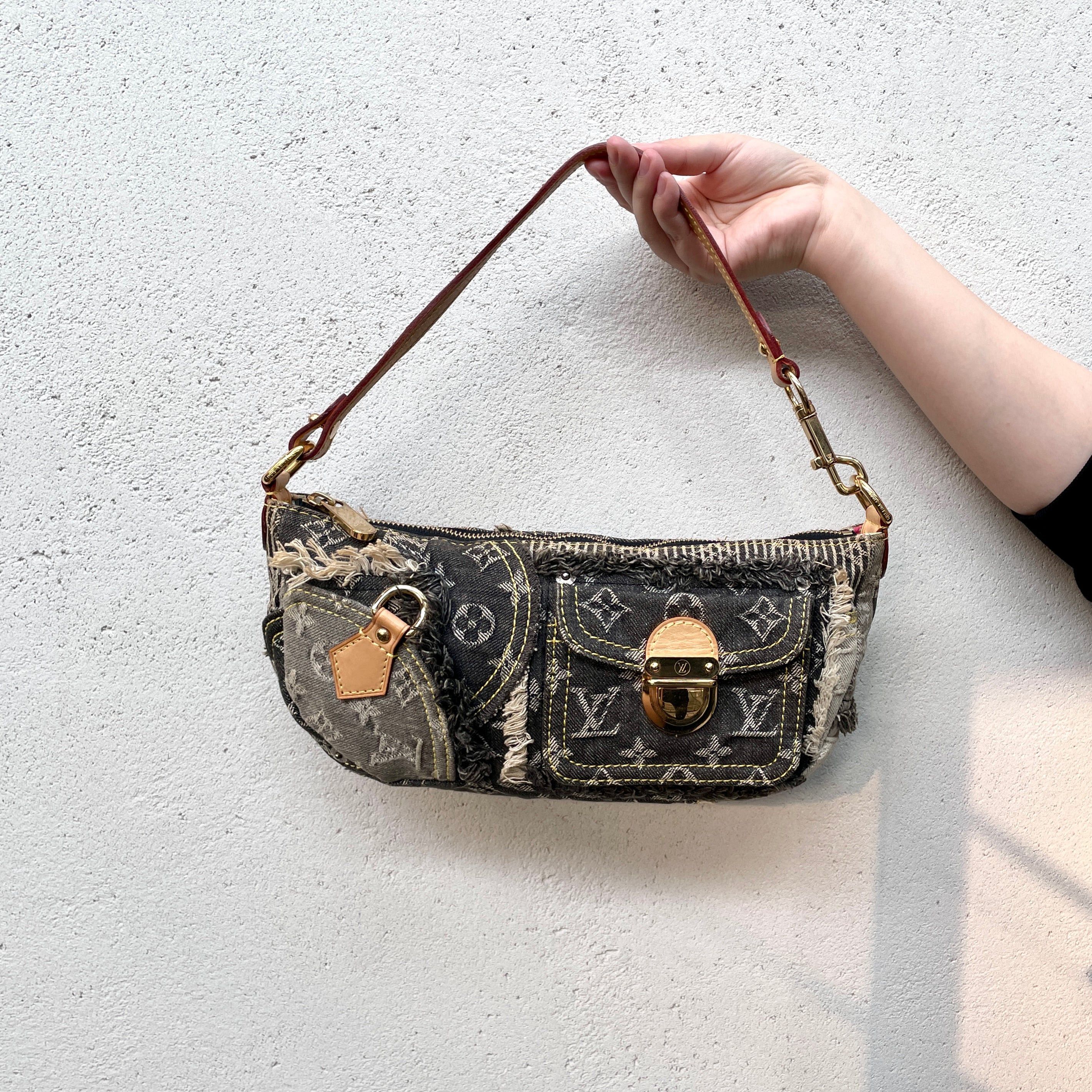 Louis Vuitton Louis Vuitton Monogram Denim Pouch Grip Shoulder Bag Size ONE SIZE - 1 Thumbnail