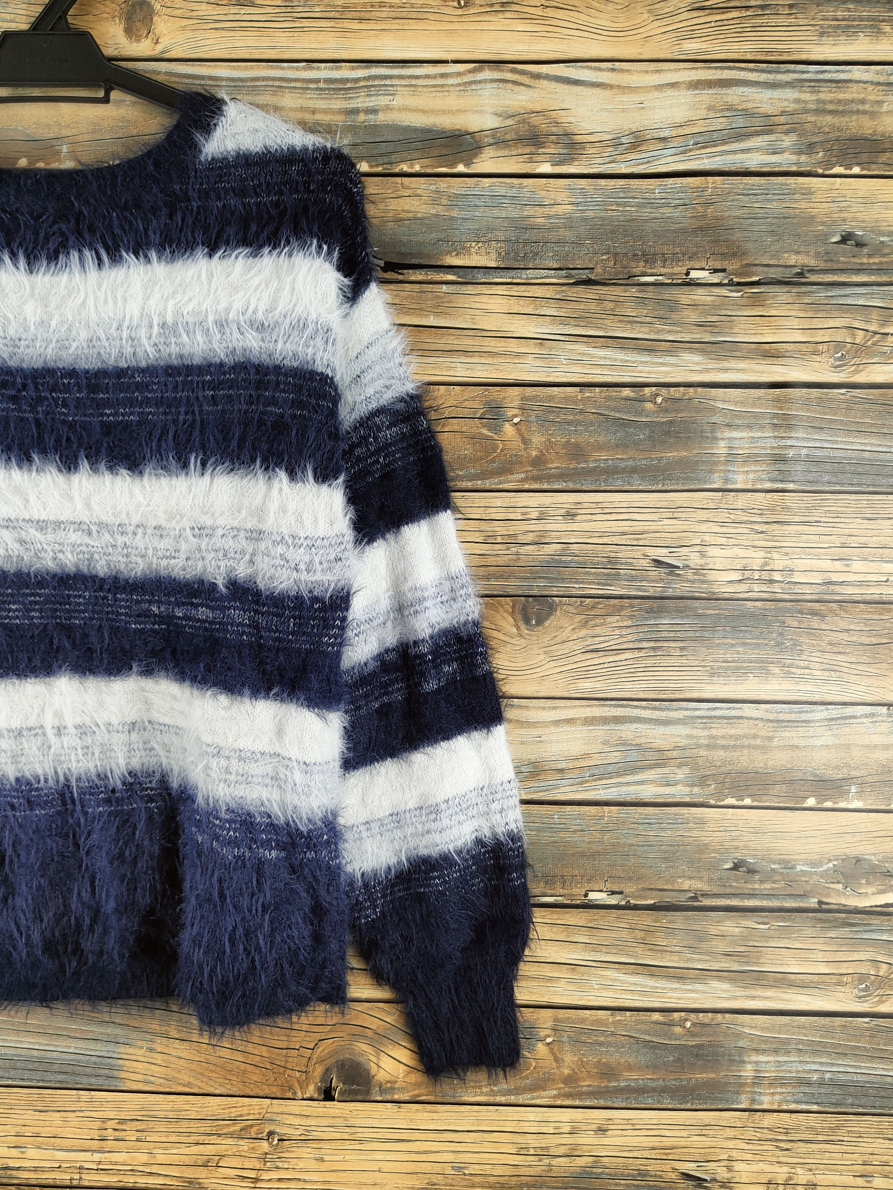 Japanese Brand DL Cecil McBee Navy White Fur Mohair Knitwear #46-497 Size M / US 6-8 / IT 42-44 - 9 Thumbnail