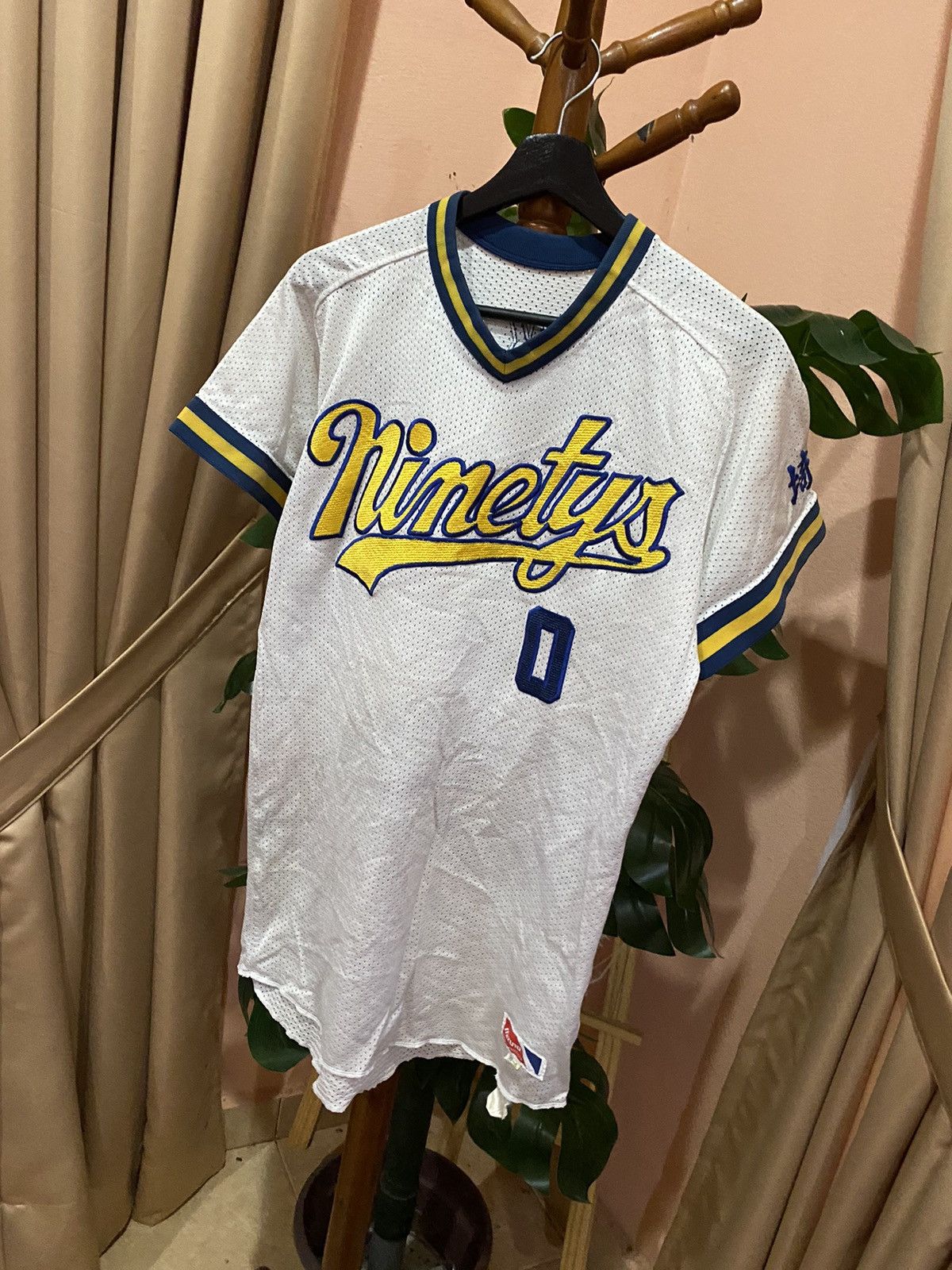 Mizuno VINTAGE NINETYS ICHIKAWA BASEBALL JERSEY Size US M / EU 48-50 / 2 - 4 Thumbnail
