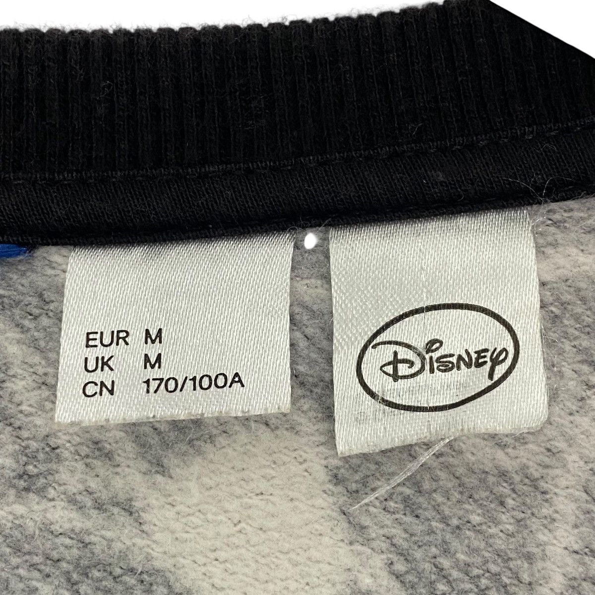 Vintage Vintage Disney Mickey Mouse Crewneck Sweatshirt Black/White Size US M / EU 48-50 / 2 - 4 Thumbnail