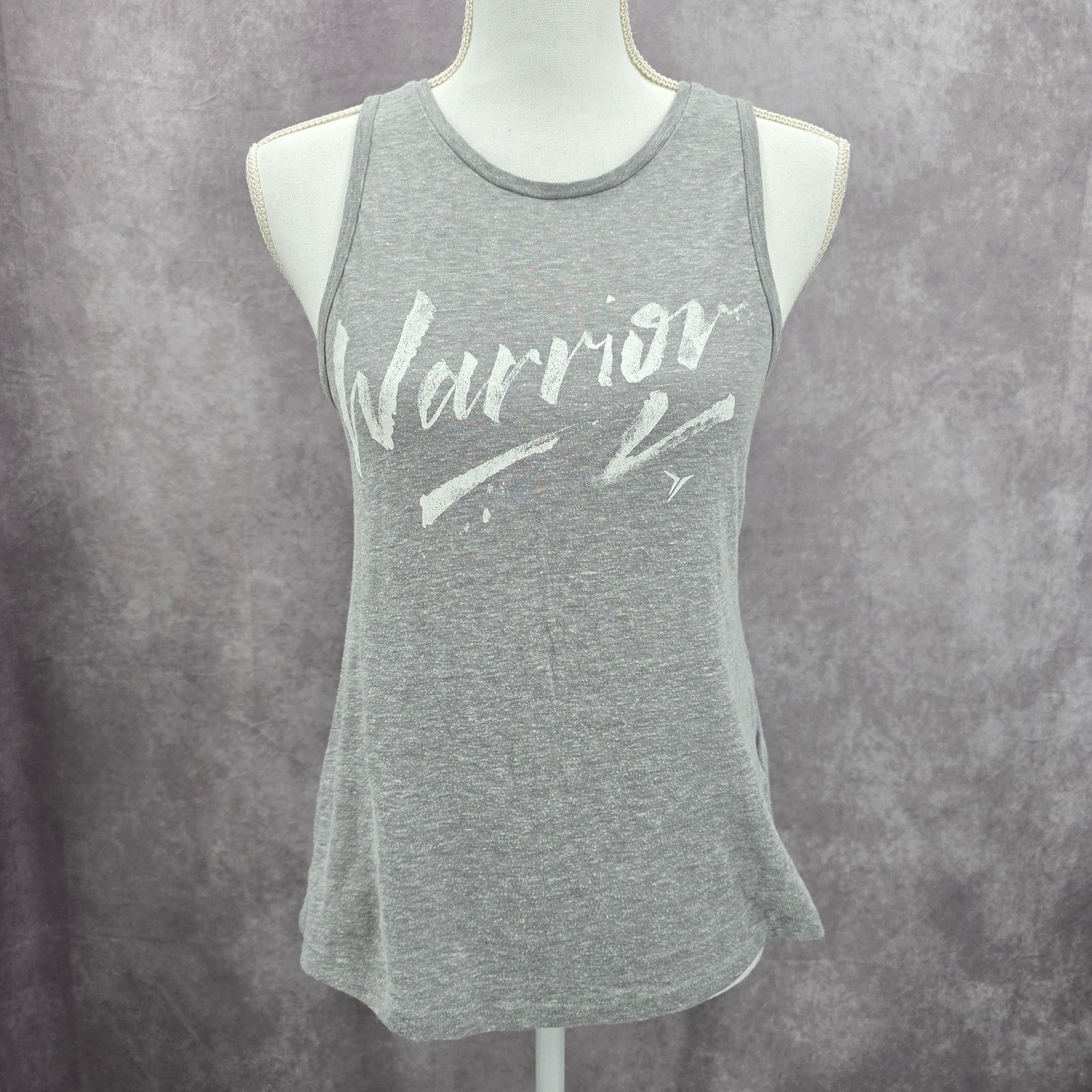 Old Navy Old Navy Active Gray Warrior Tank Activewear Top Small Size S / US 4 / IT 40 - 1 Thumbnail