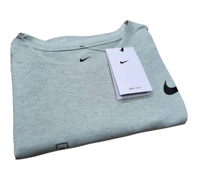 Nike NWT NIKE Dri-Fit Legend Crossdye T-Shirt Jade Green 2XL Size US XXL / EU 58 / 5 - 1 Thumbnail