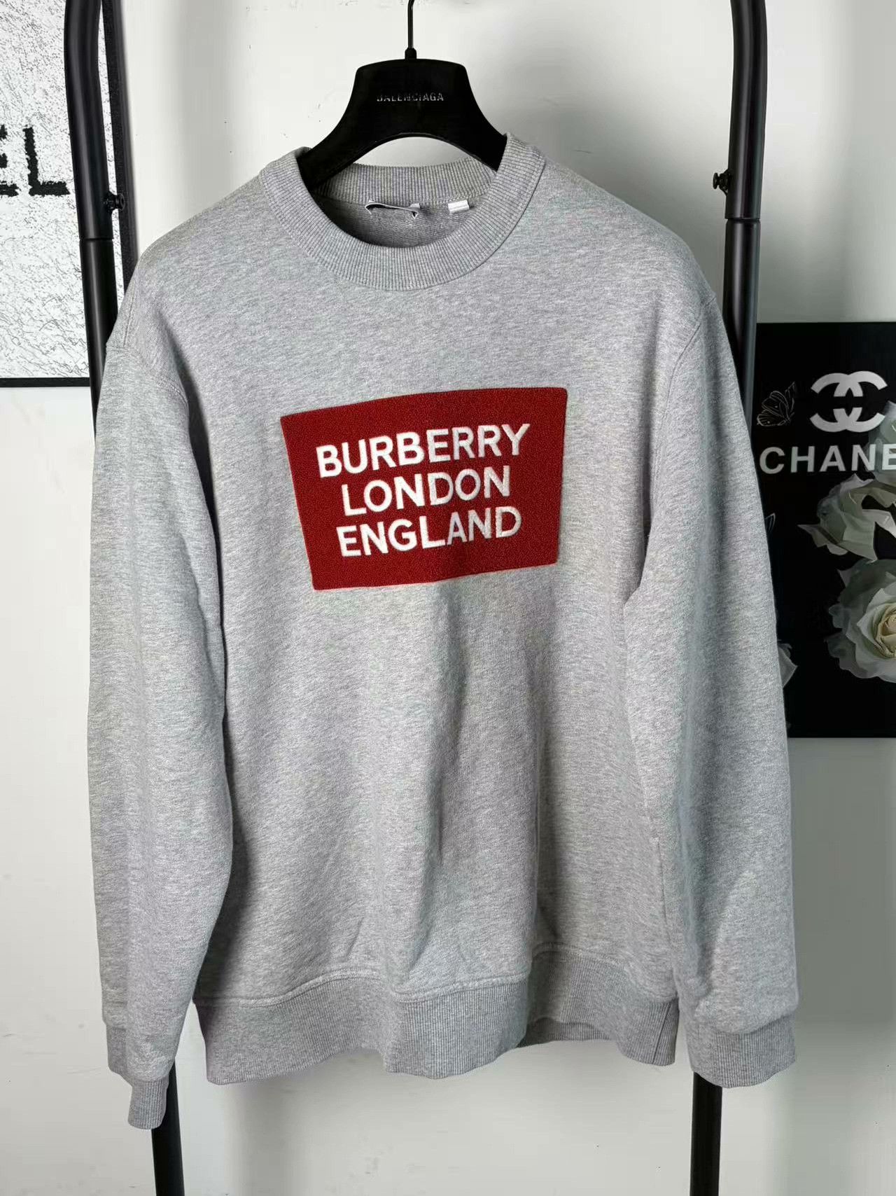 Burberry Burberry Retro Embroidered White Hoodie m Men Size US M / EU 48-50 / 2 - 1 Thumbnail