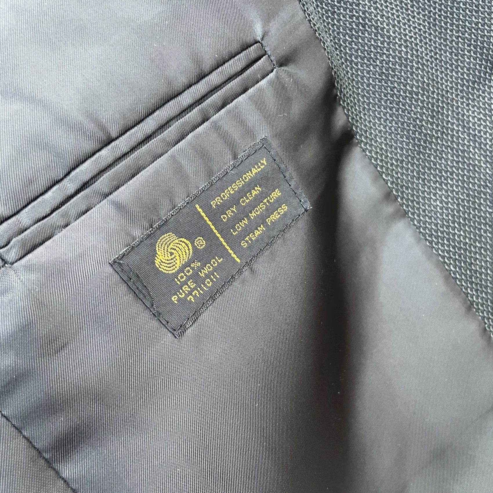 Jones New York VINTAGE Jones New York Blazer Gray Jacket Coat Mens 38S Textured Wool Business Size 38R - 6 Thumbnail