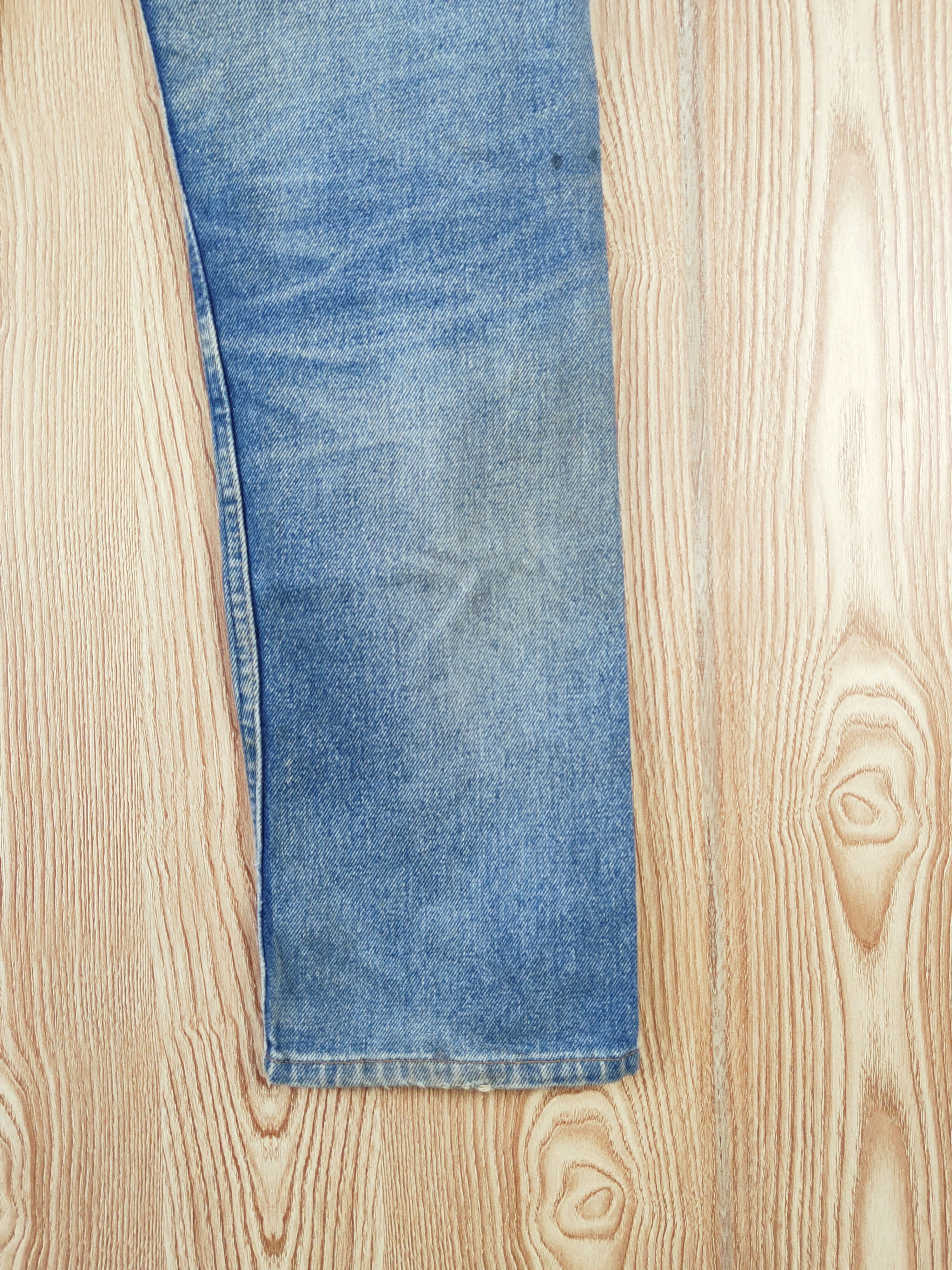 Levi's 505 Levi's Blue Distressed Ripped denim Jeans #W800 Size US 29 - 14 Thumbnail