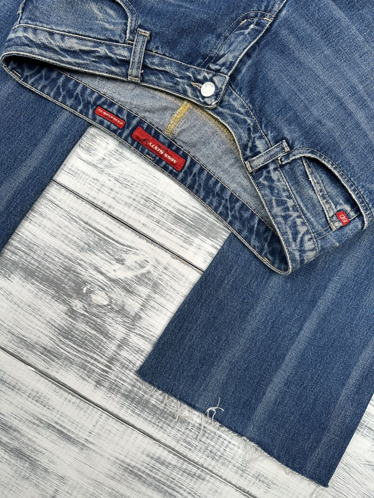 Miss Sixty Y2K MISS SIXTY Extra Low Ty Blue Flared Jeans Pants size 32 Size 30" / US 8 / IT 44 - 10 Thumbnail