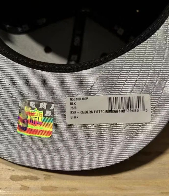 Born X Raised × NFL (7 5/8) BORN X RAISED + RAIDERS FITTED ROCKER HAT: BLACK Size ONE SIZE - 2 Thumbnail