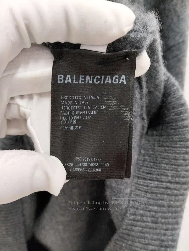Balenciaga Balenciaga Sweater Size US S / EU 44-46 / 1 - 3 Thumbnail