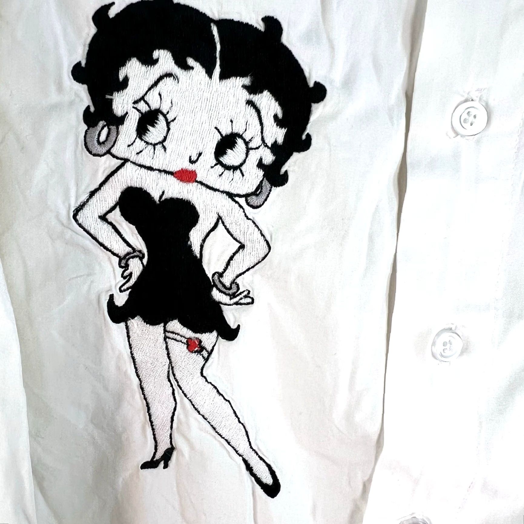 Vintage VTG Betty Boop Too Cute Button Shirt Mens XL White Embroidered 90s Retro Long Sleeve Button-Up Shirt Size US XL / EU 56 / 4 - 3 Thumbnail