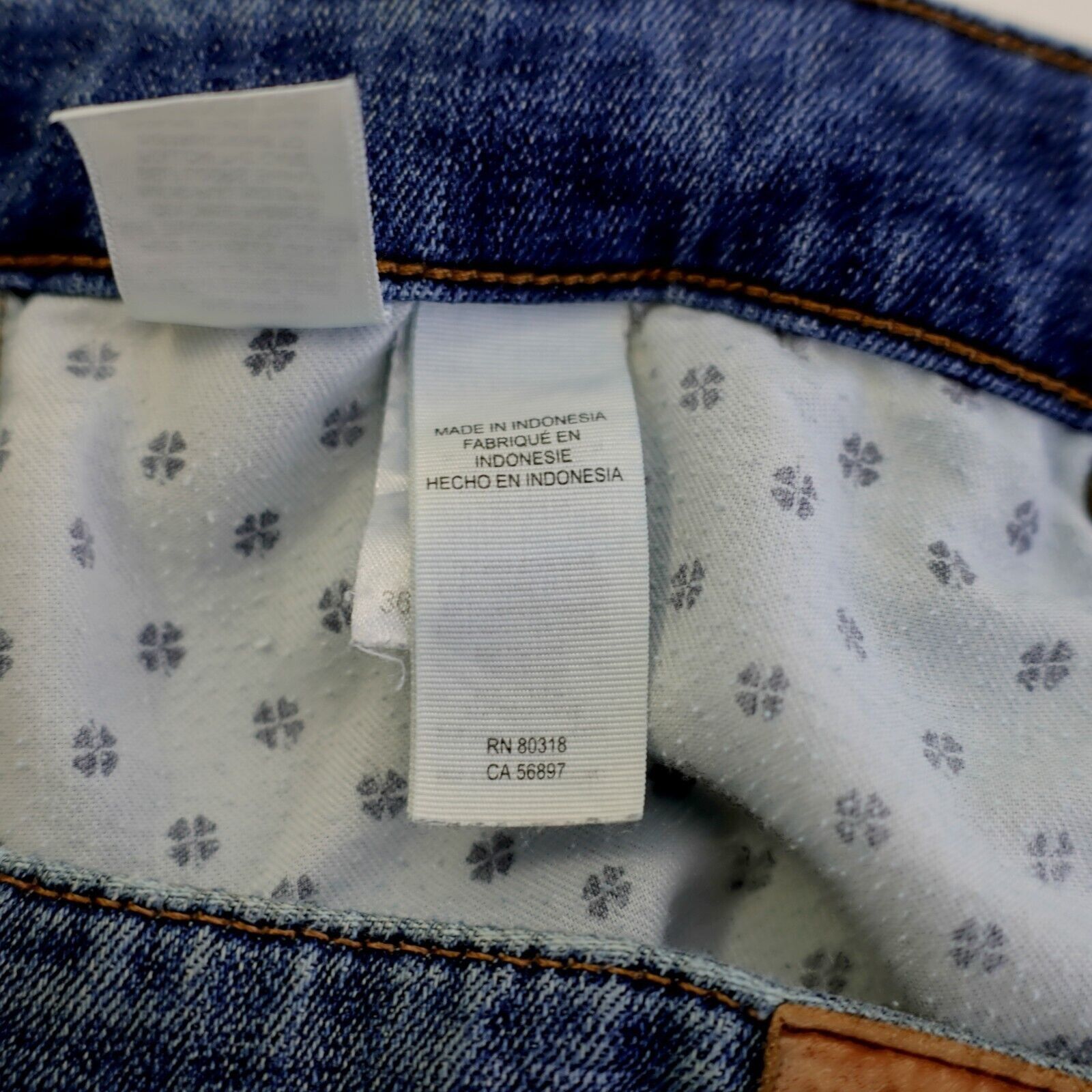Lucky Brand Lucky Brand 383 Straight Blue Jeans 37/32 Stone Wash Whisker Size US 37 - 7 Thumbnail