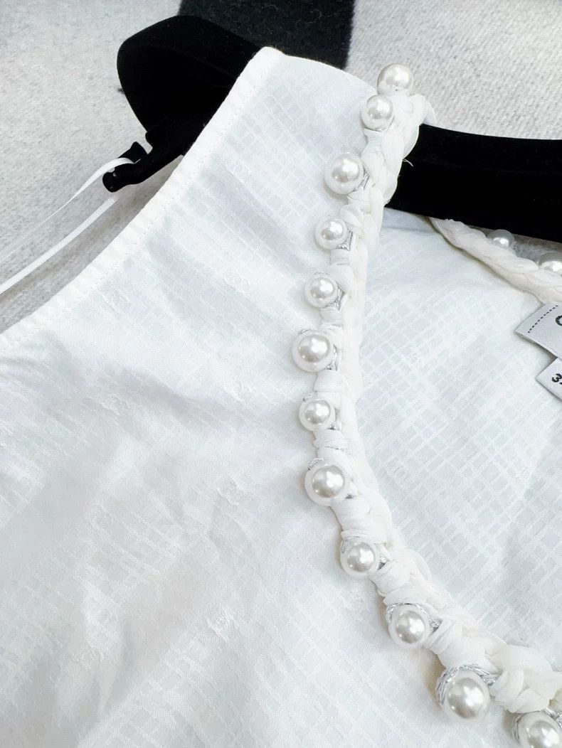 Chanel Chanel 25p New Early Spring Preview Series Pearl Collar Wh Size XXS / US 00 / IT 34 - 5 Thumbnail
