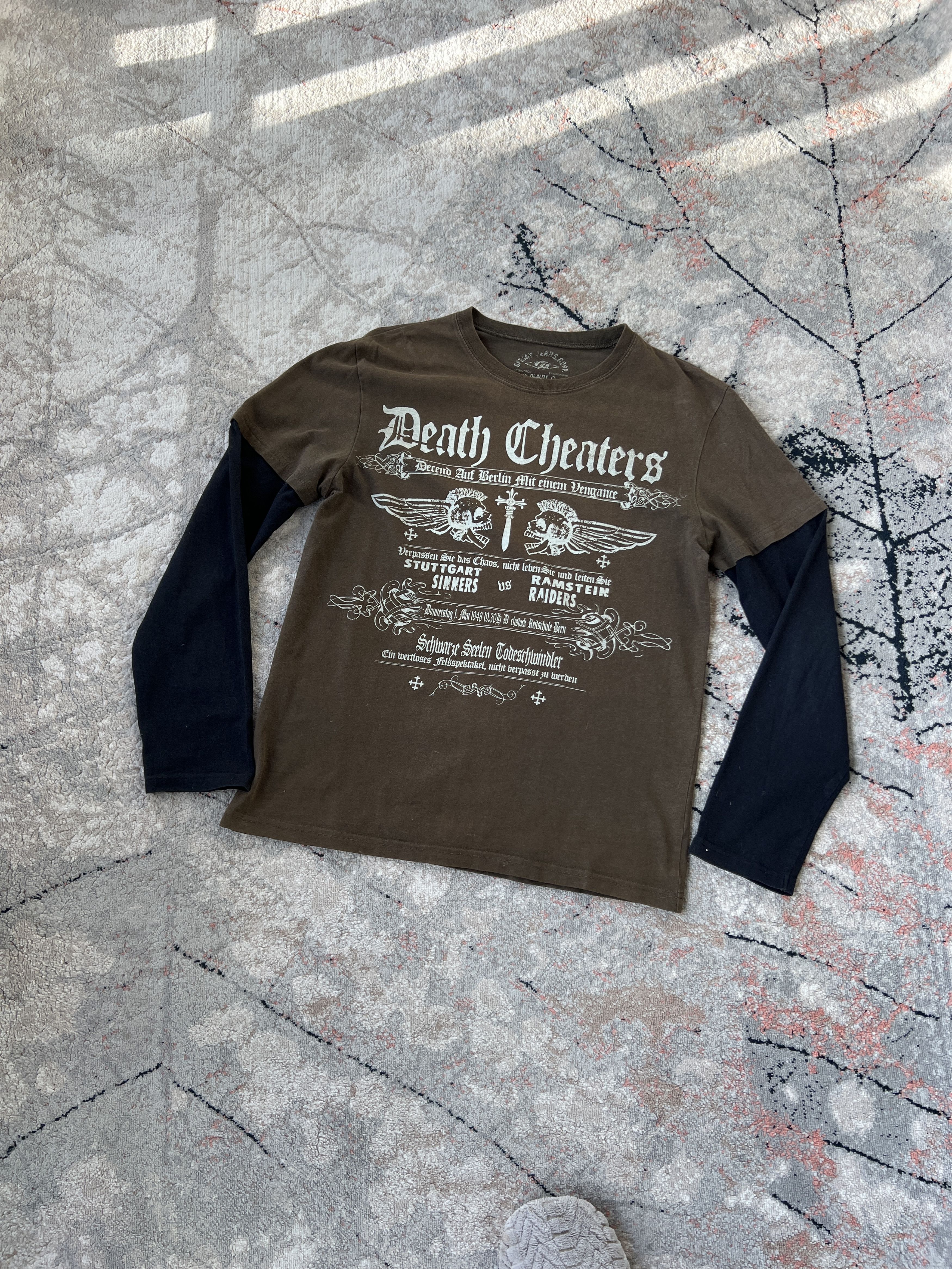 Band Tees Death Cheaters Long Sleeve Size US XS / EU 42 / 0 - 1 Thumbnail