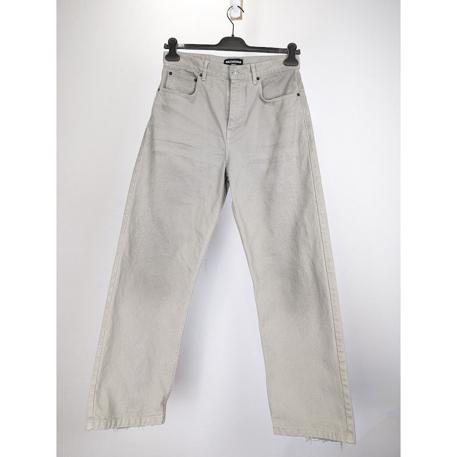 Balenciaga o1rshd1 Large Pants in Dirty White Size US 28 / EU 44 - 1 Thumbnail