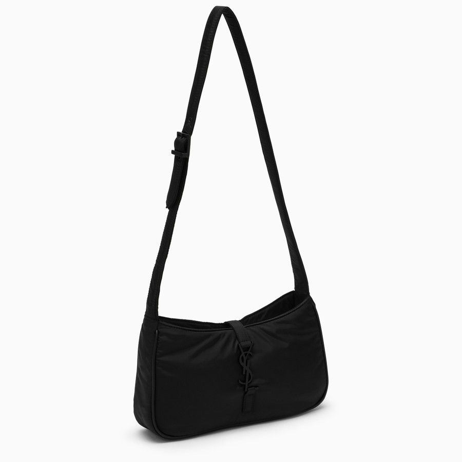 Saint Laurent Paris o1s1wg111124 Dup / Size: OS / Le 5 A 7 Shoulder Bag in Black Size ONE SIZE - 3 Thumbnail