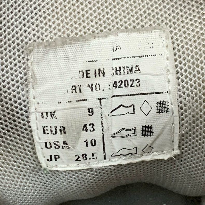 Balenciaga Balenciaga Track pure white Daddy shoes Size US 9 / EU 42 - 8 Thumbnail