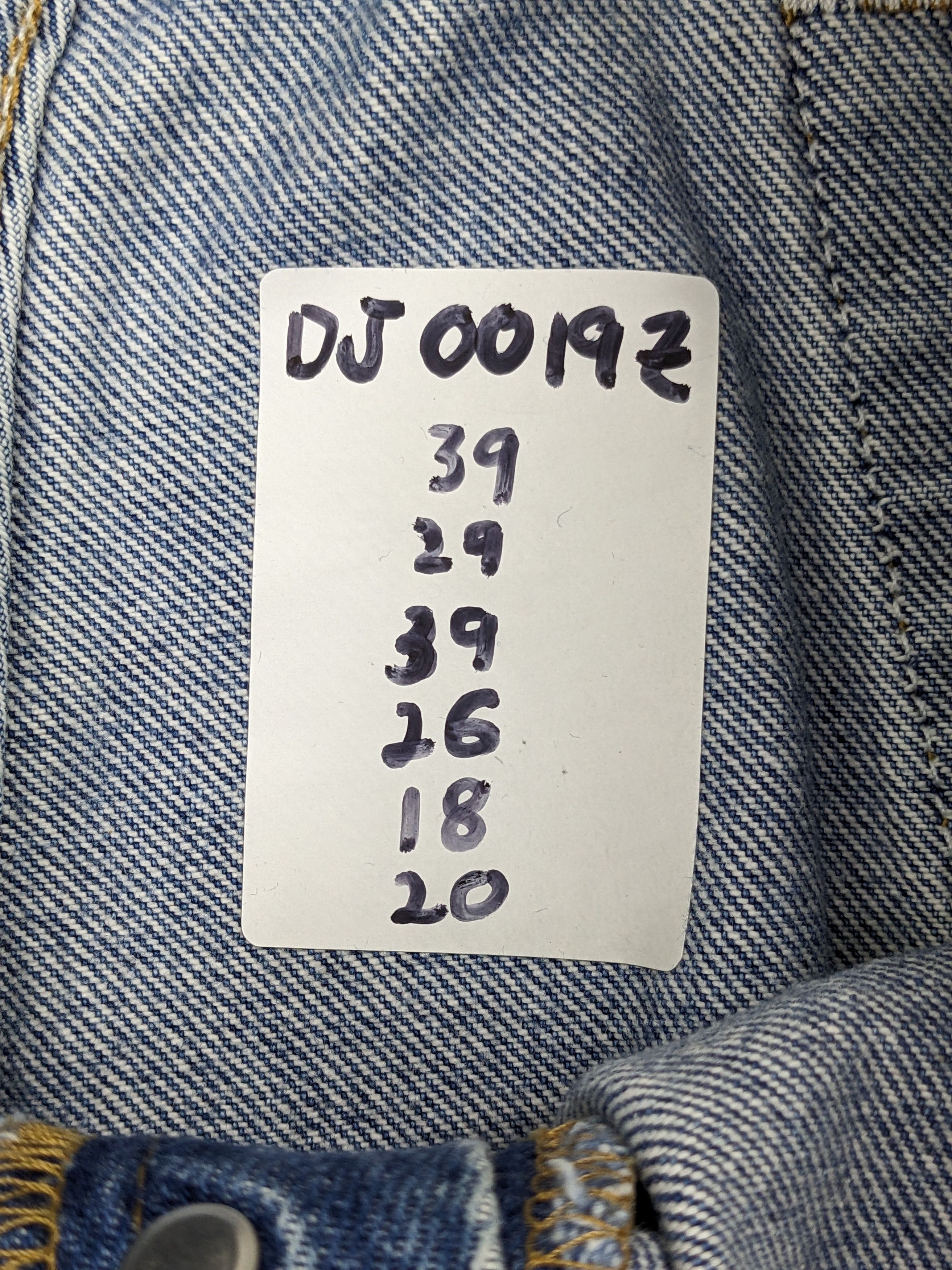 Levi's × Vintage Vintage Levis 501 Faded Blue Jeans DJ0019Z Size US 39 - 17 Thumbnail