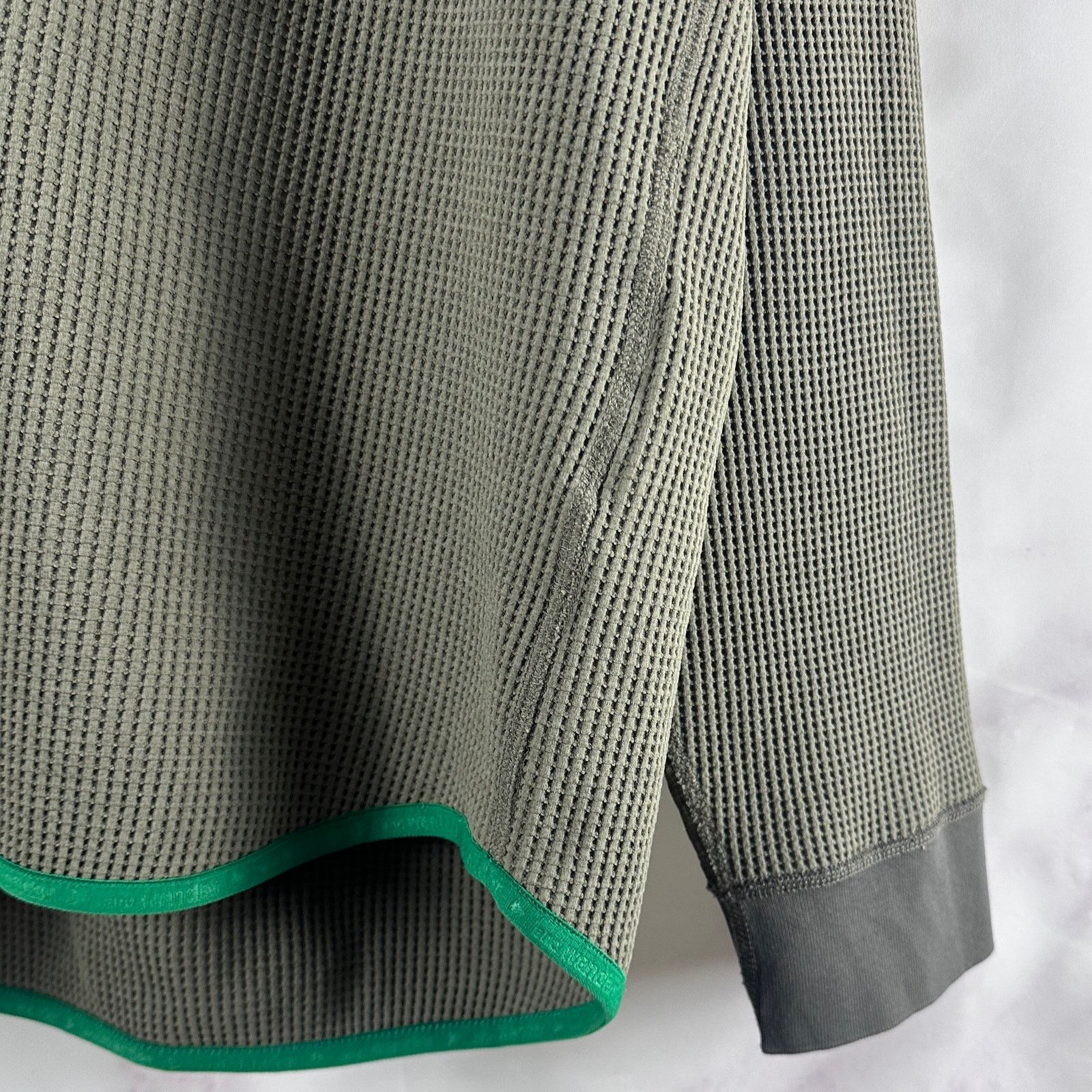 And Wander × HIDDEN Olive PE Waffle Thermal Longsleeve Size US XL / EU 56 / 4 - 4 Thumbnail